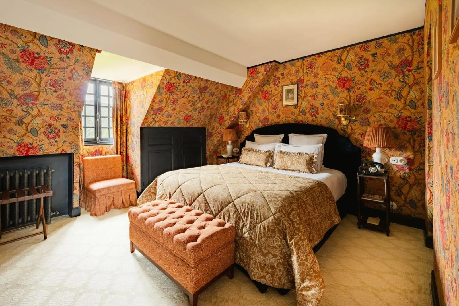 Bedroom, Bed in Abbaye Des Vaux De Cernay