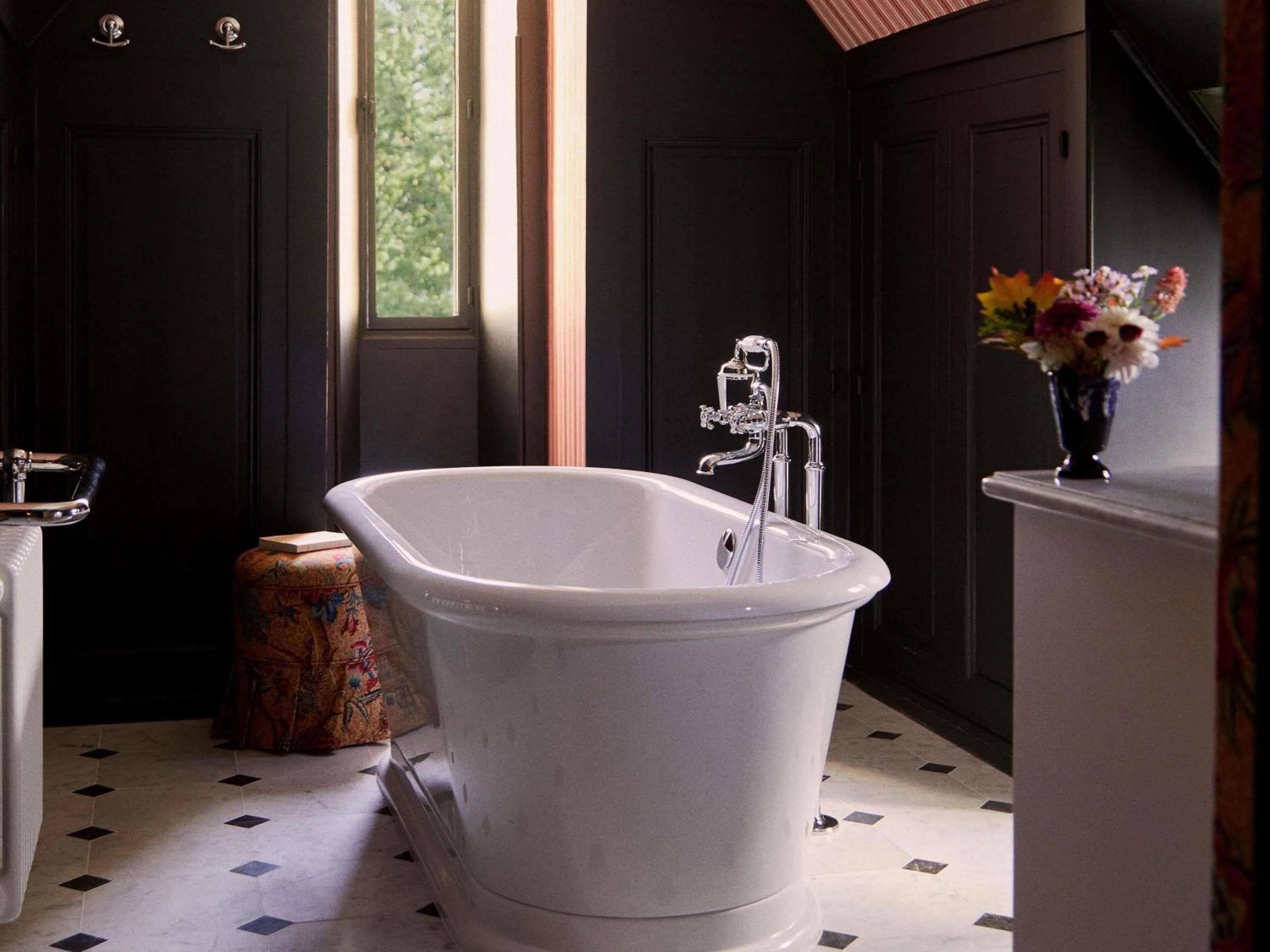 Bedroom in Abbaye Des Vaux De Cernay