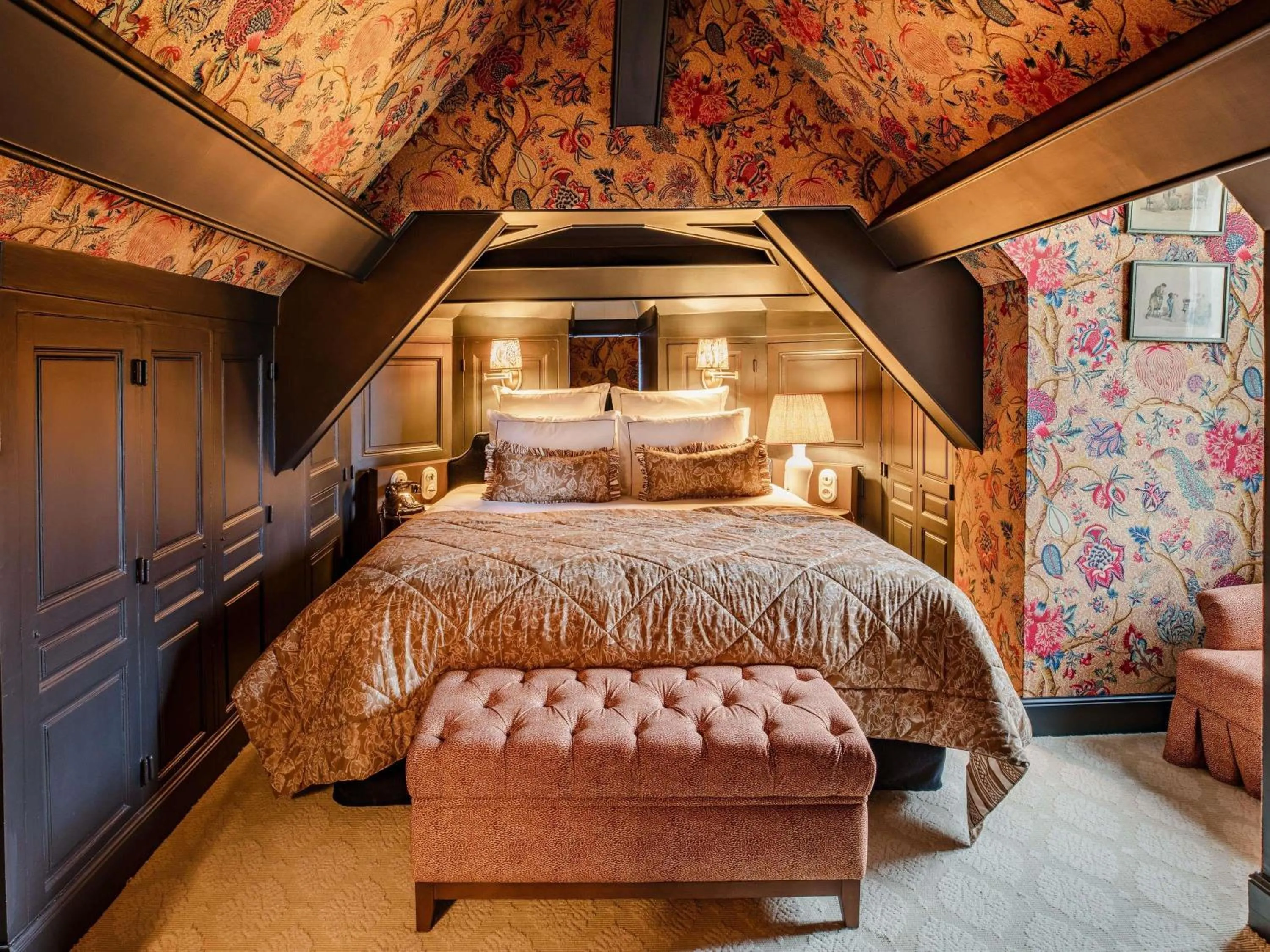 Bedroom, Bed in Abbaye Des Vaux De Cernay