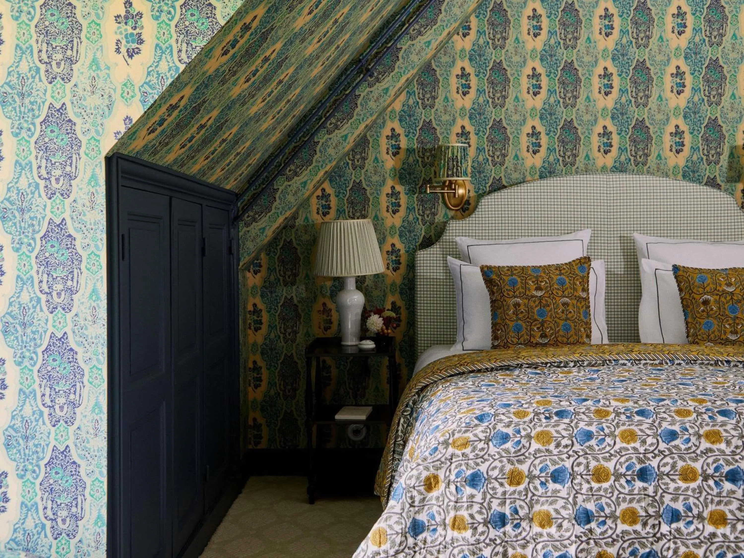 Bedroom, Bed in Abbaye Des Vaux De Cernay