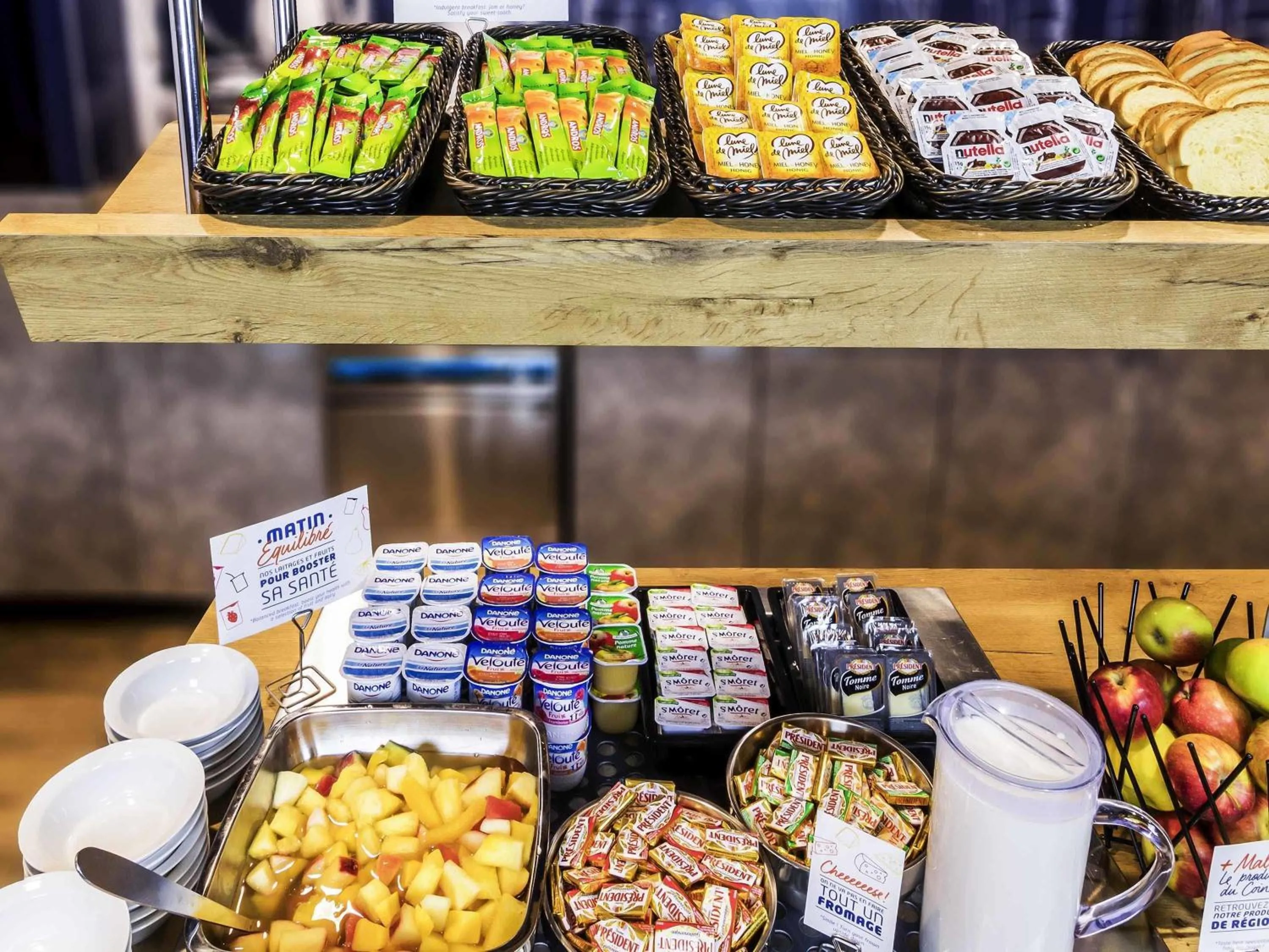 Breakfast in ibis Budget Caen Memorial