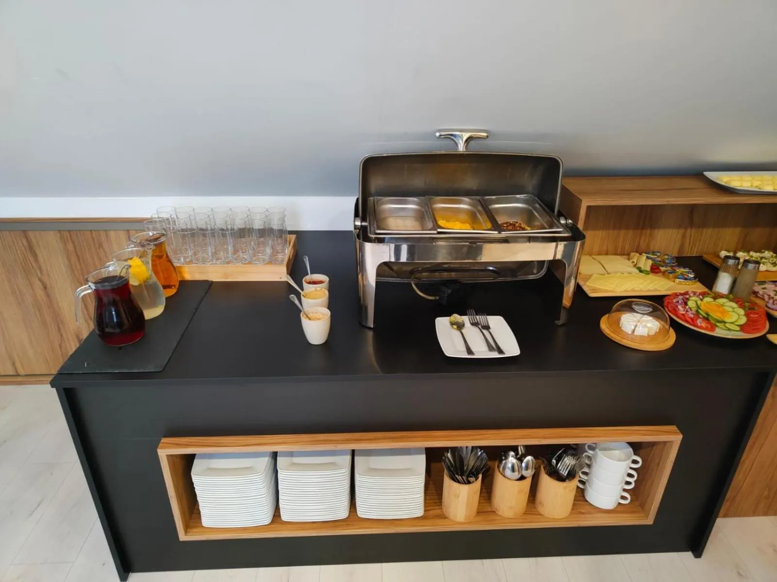 Breakfast in Hotel Nenufar