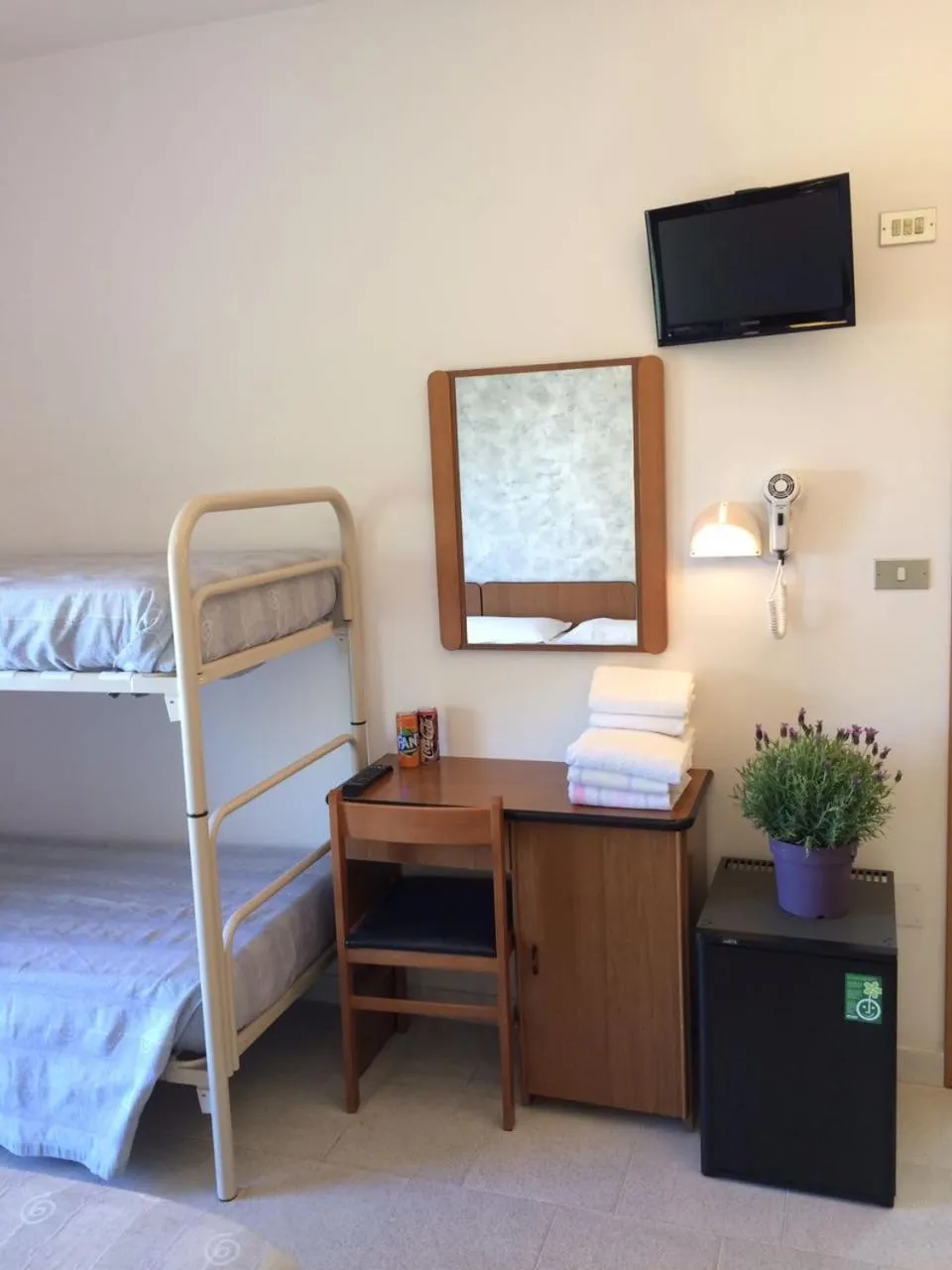 bunk bed in Hotel Samoa