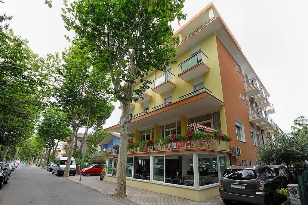 Facade/entrance in Hotel Samoa