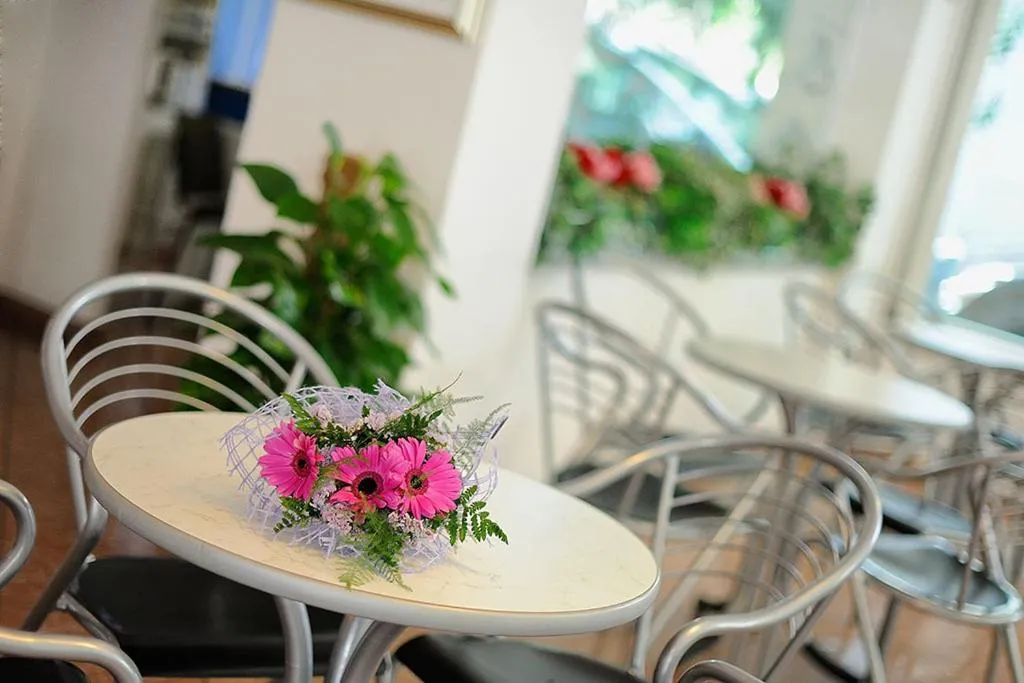 Decorative detail in Hotel Samoa