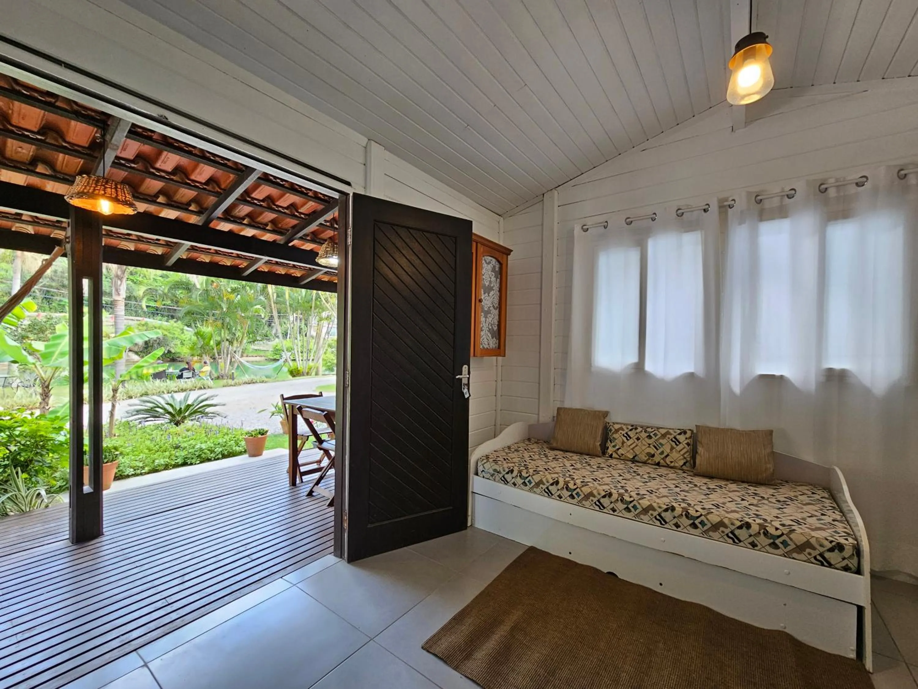 Patio, Bed in Pousada Quinta da Margem