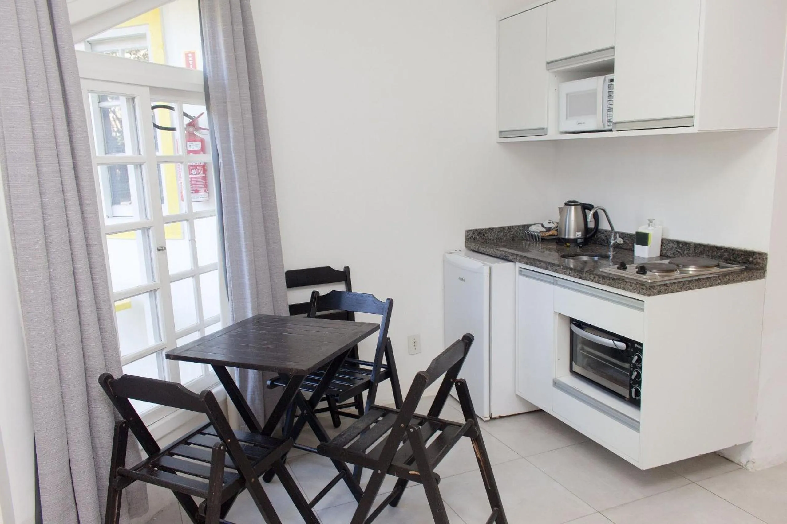 Kitchen or kitchenette in Pousada Quinta da Margem