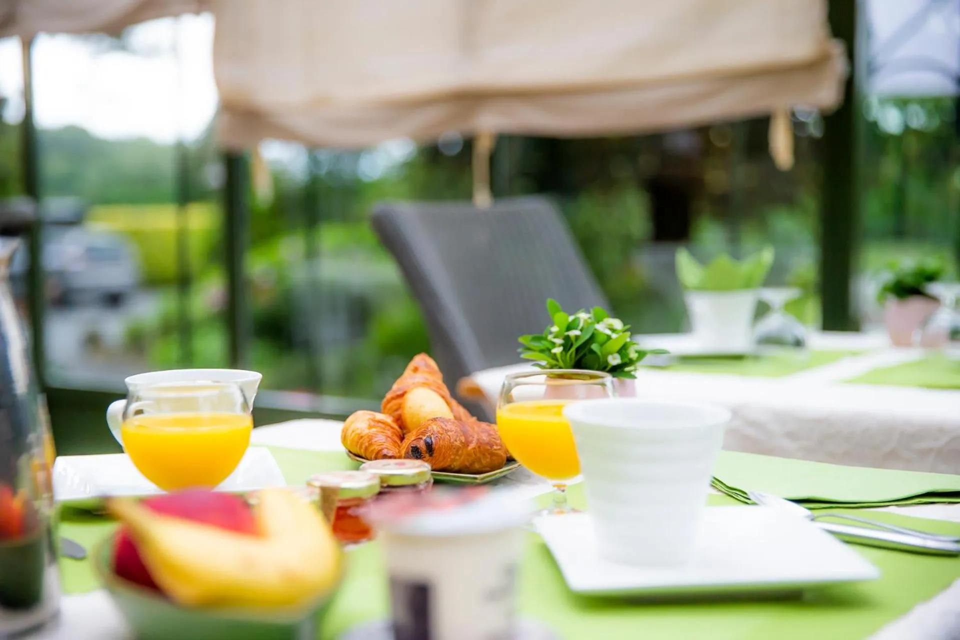 Breakfast in La Ramade - Teritoria