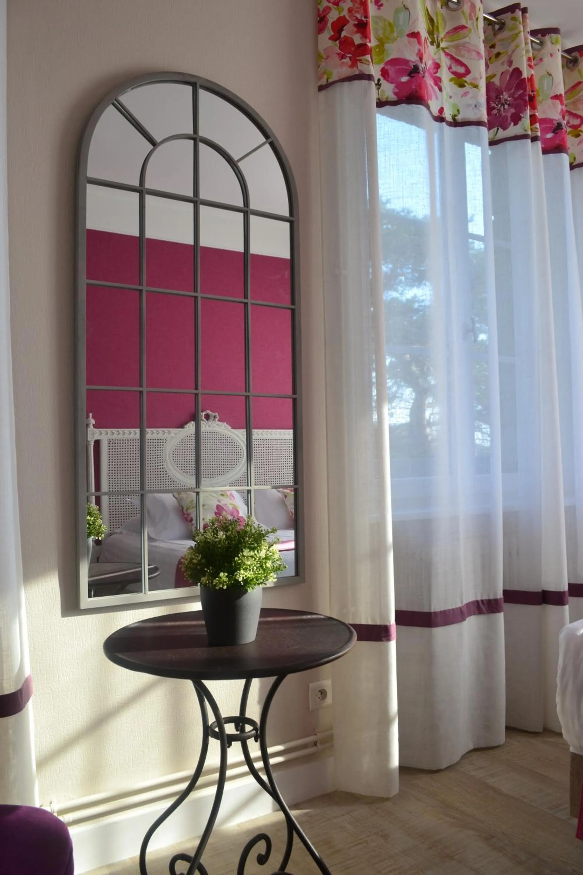 Living room, Bed in La Ramade - Teritoria