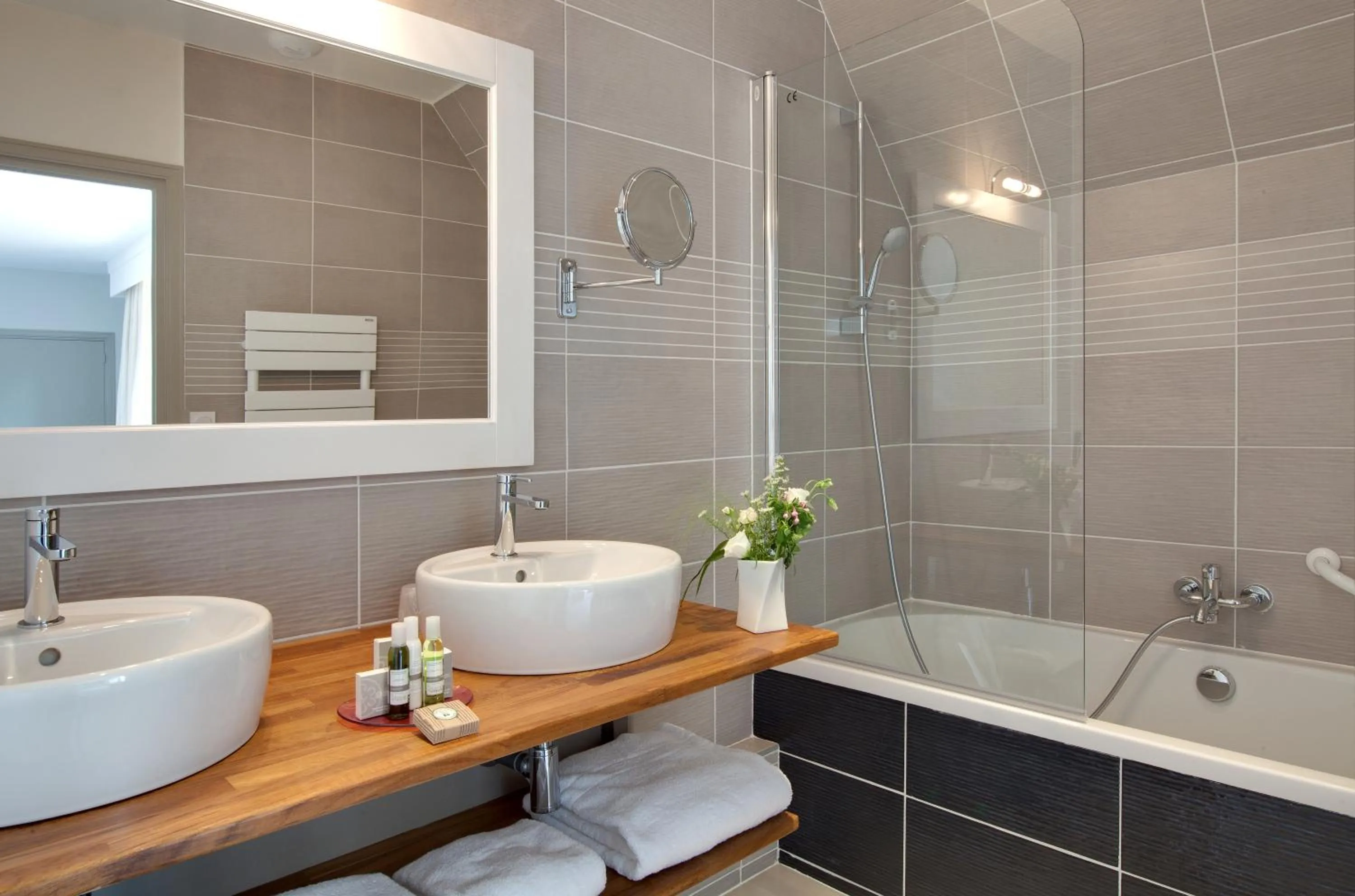 Bathroom in La Ramade - Teritoria