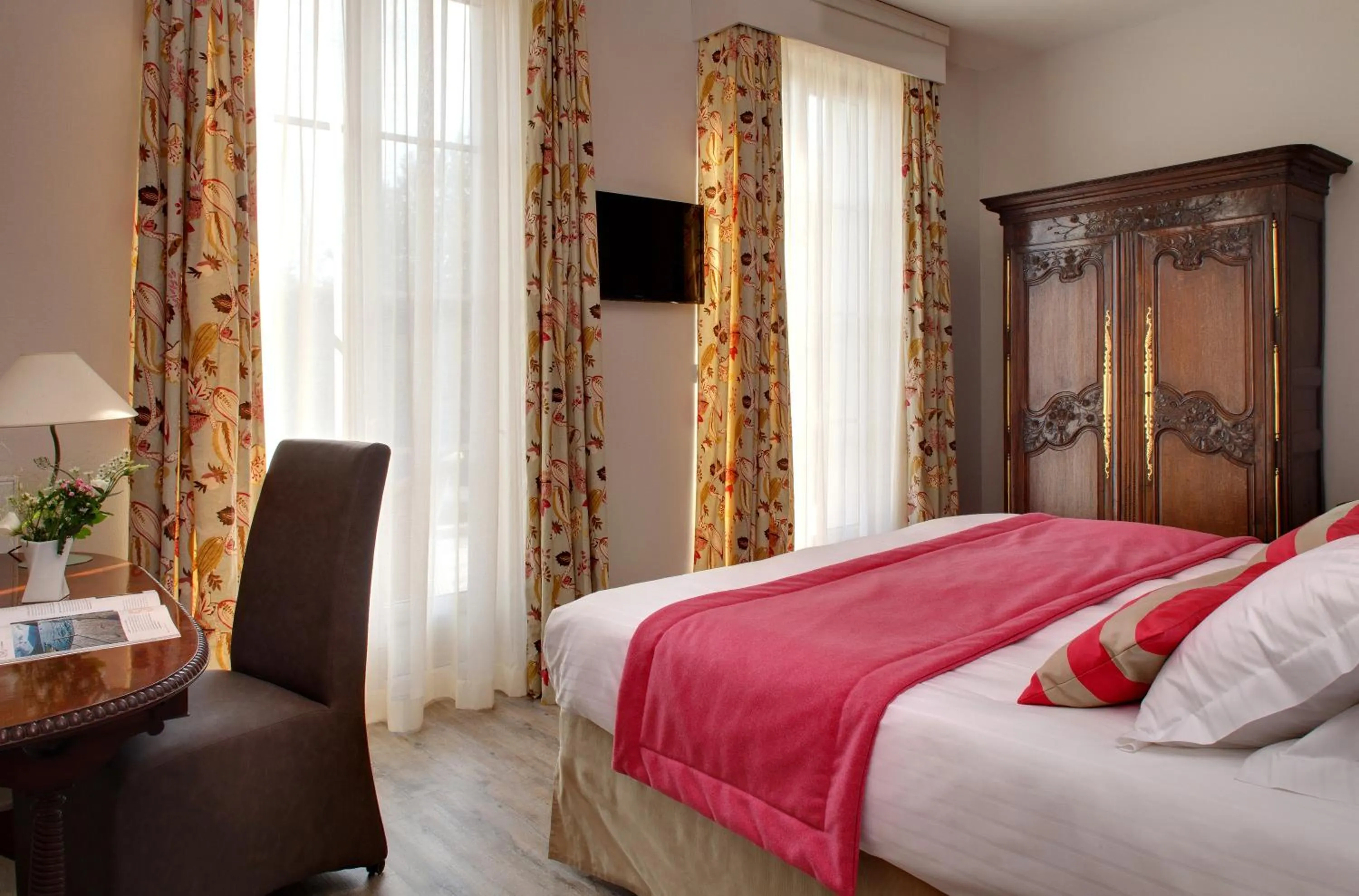 Bedroom, Bed in La Ramade - Teritoria