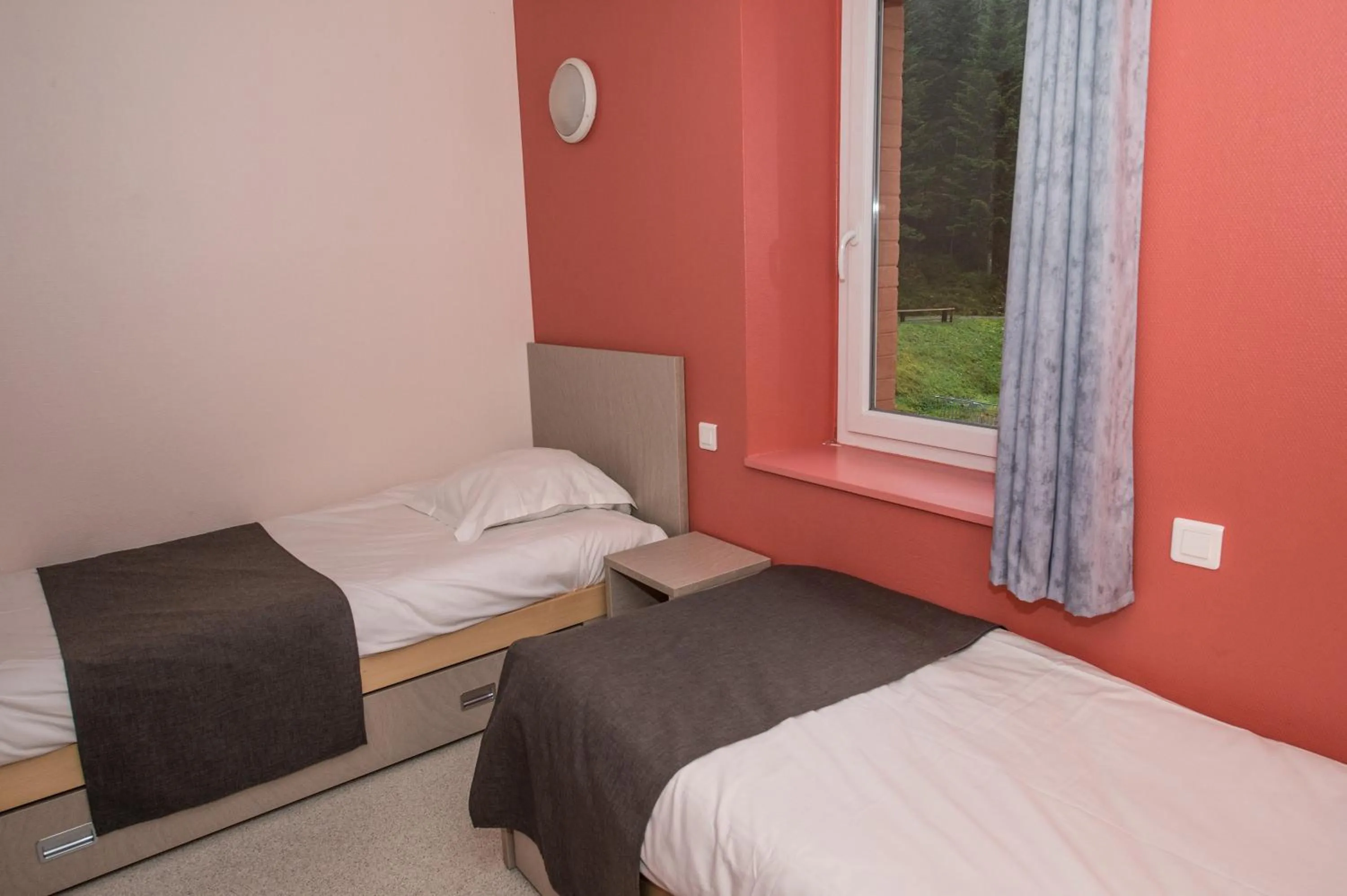 Photo of the whole room, Bed in Domaine du Haut des Bluches