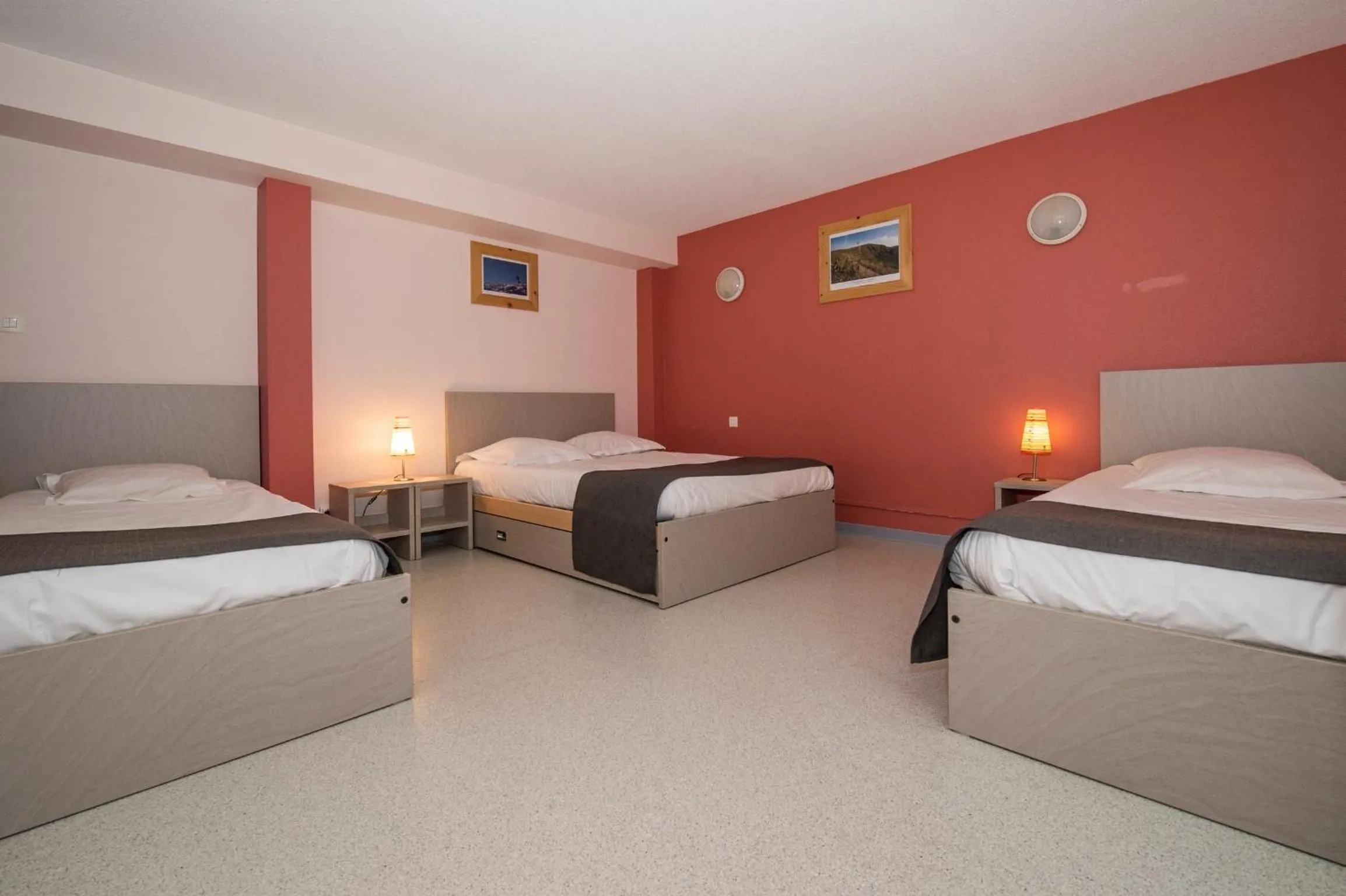 Photo of the whole room, Bed in Domaine du Haut des Bluches