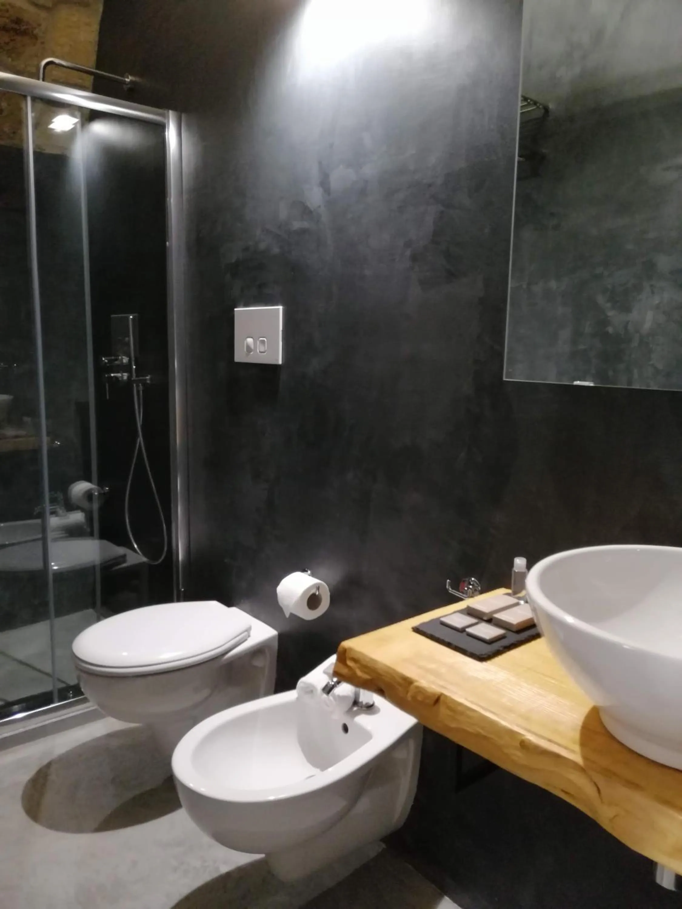 Shower in B&B Sea Salt