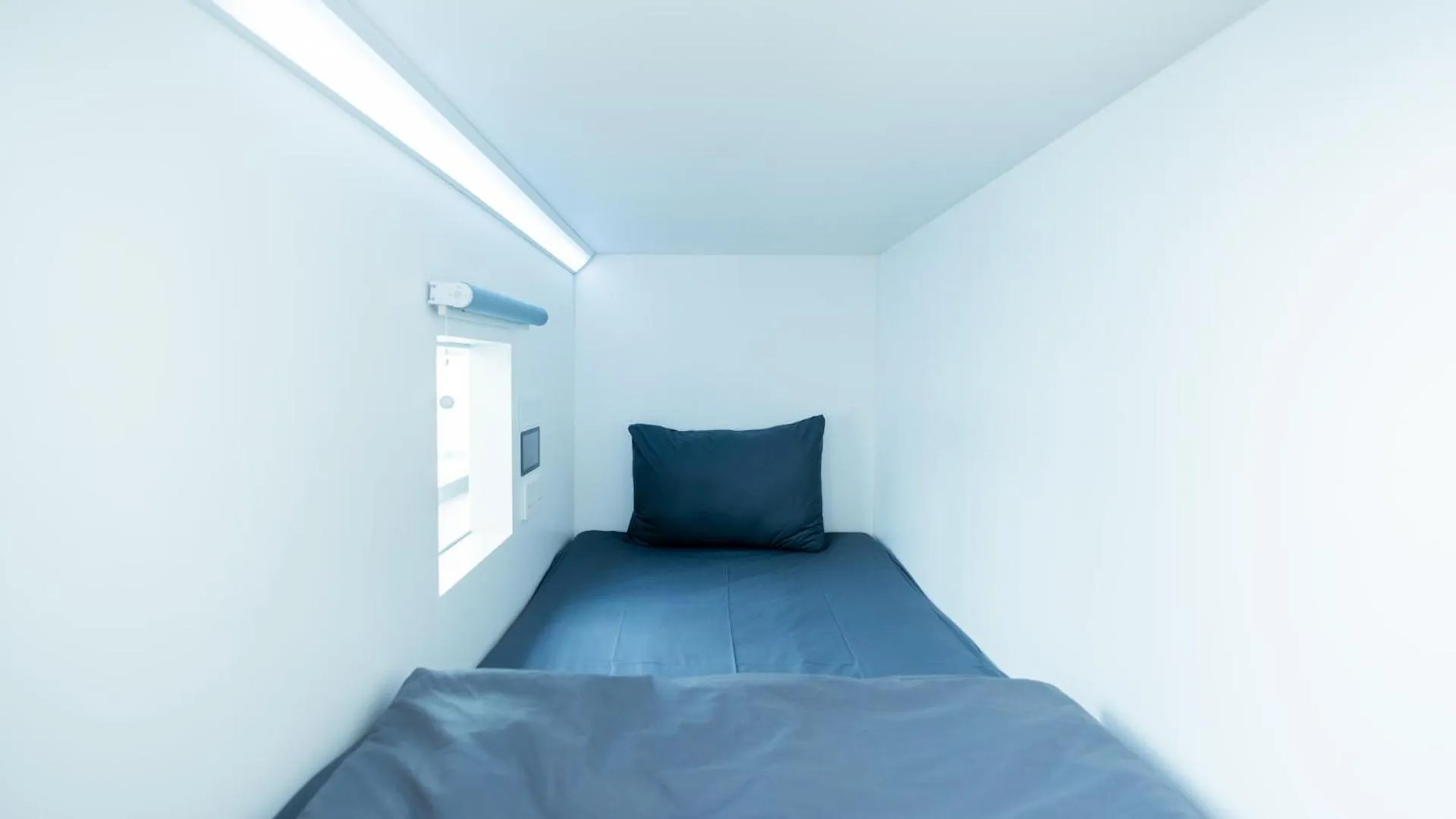 Bed in Bobopod Dago, Bandung