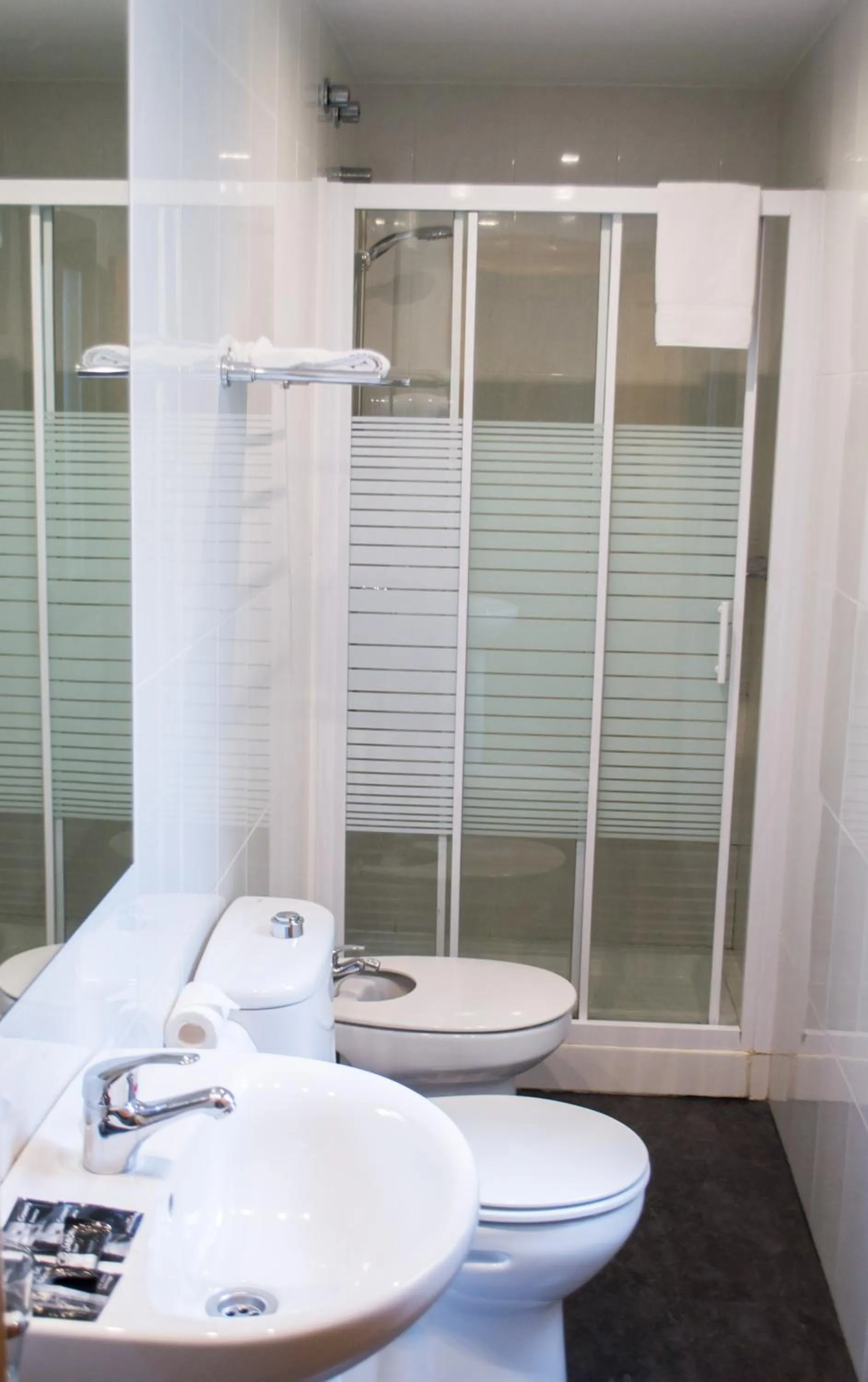 Bathroom in Hotel Celta