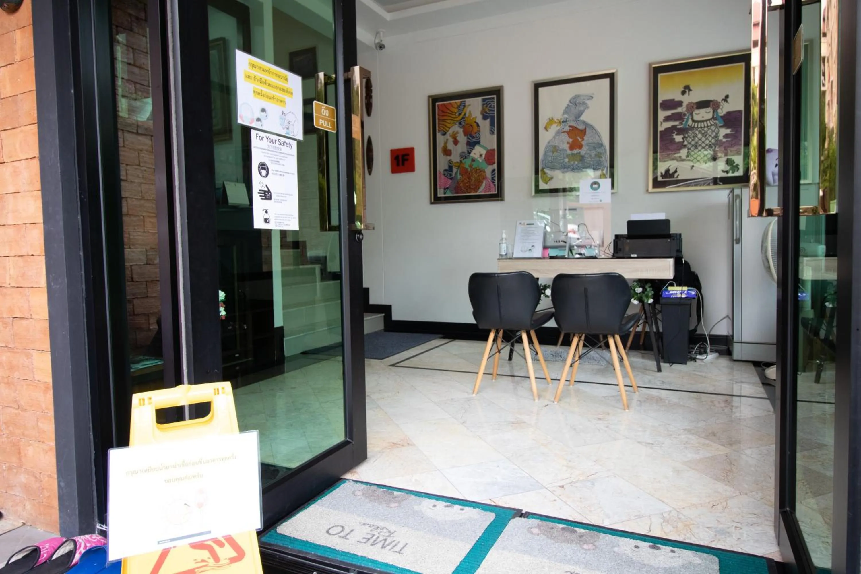 Lobby or reception in The 168 Gallery Residence and Hotel