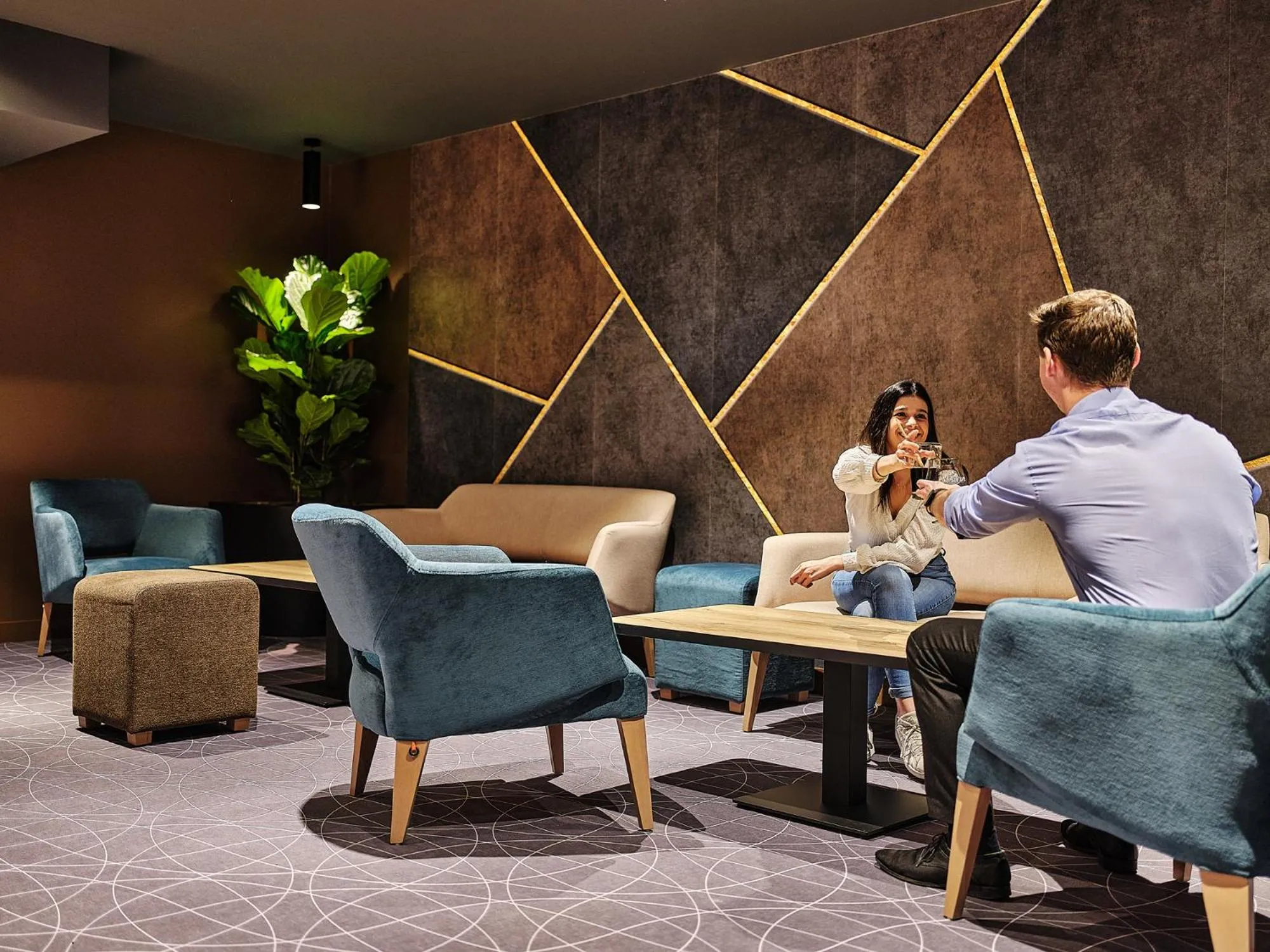 Lounge or bar in Logis Hôtel Restaurant Aloe