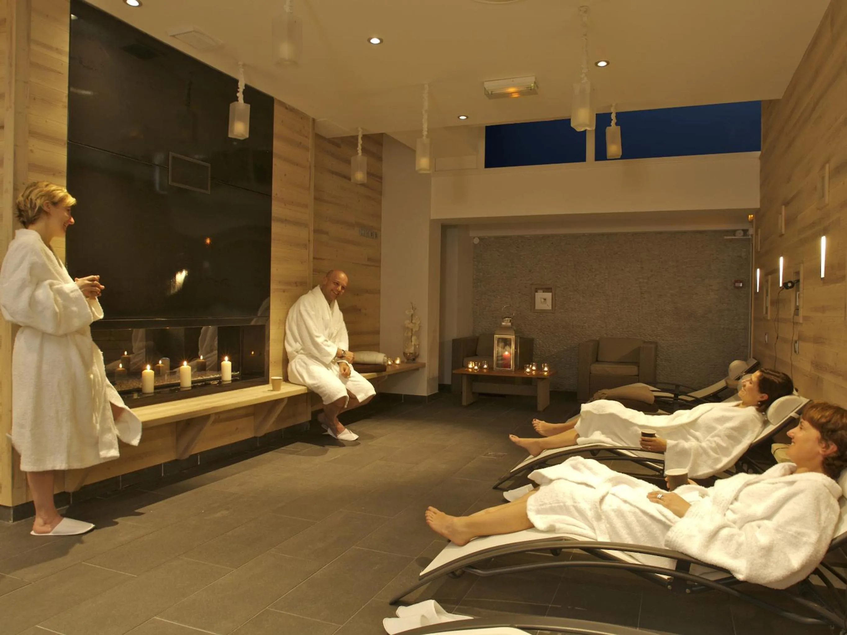 Spa and wellness centre/facilities in Château Hôtel, Restaurant & Spa De La Commanderie