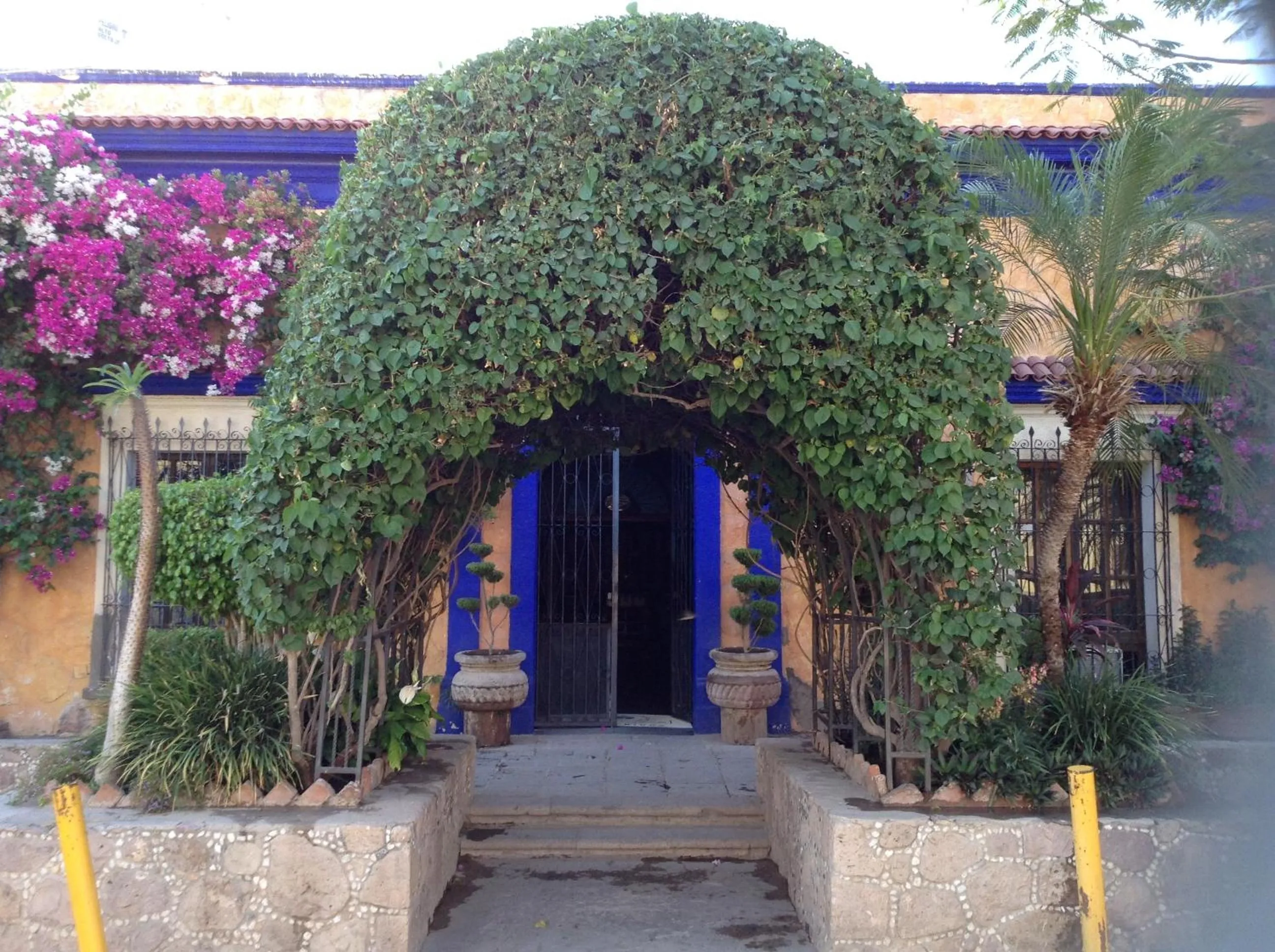 Facade/entrance in Hotel el Fuerte