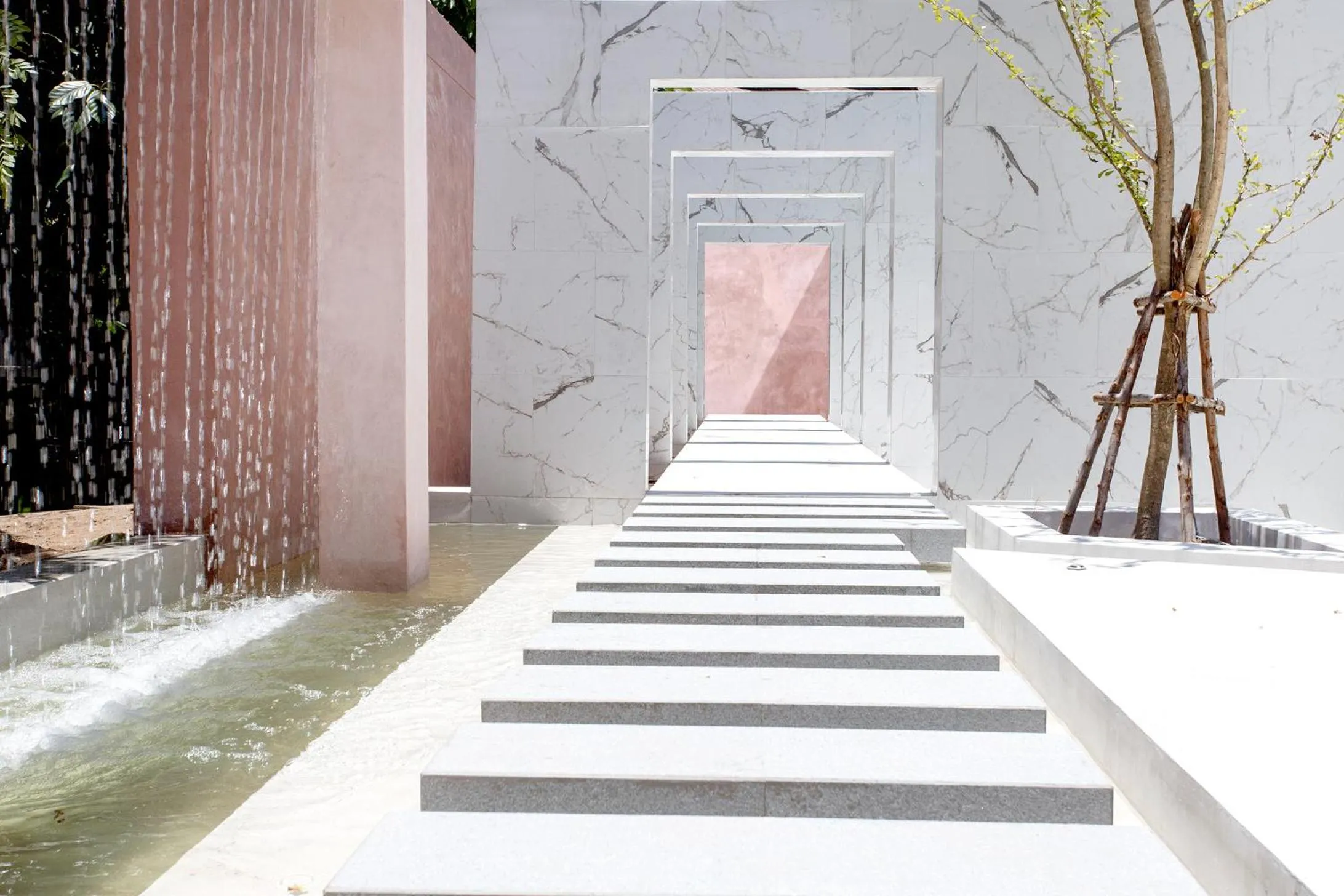 Property building in SYN Boutique Hotel