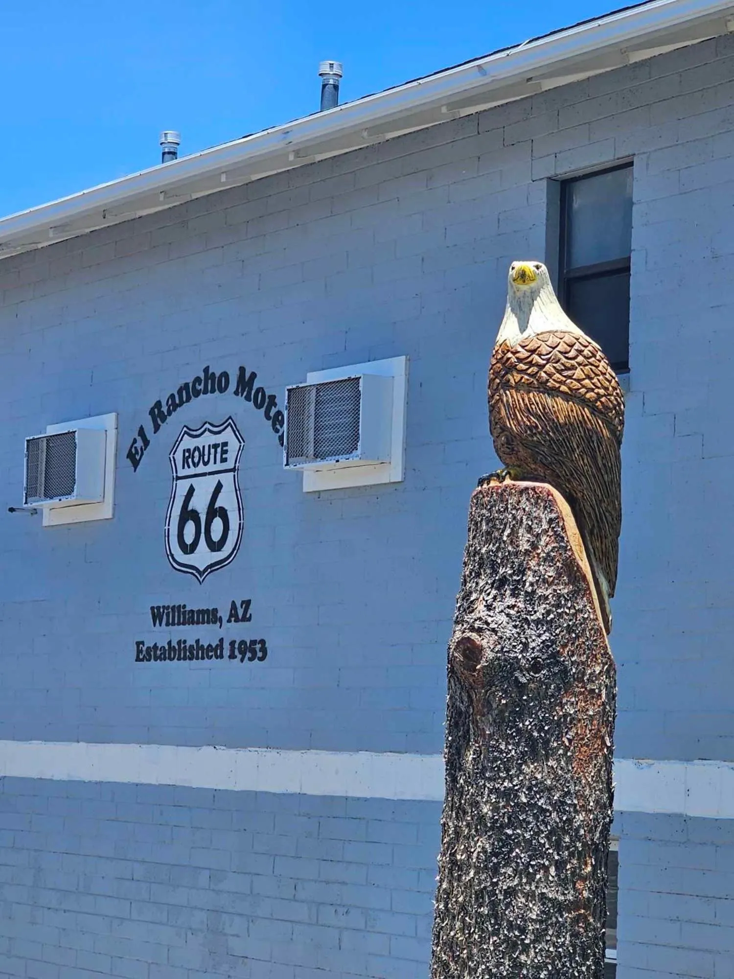 Property building in El Rancho Motel