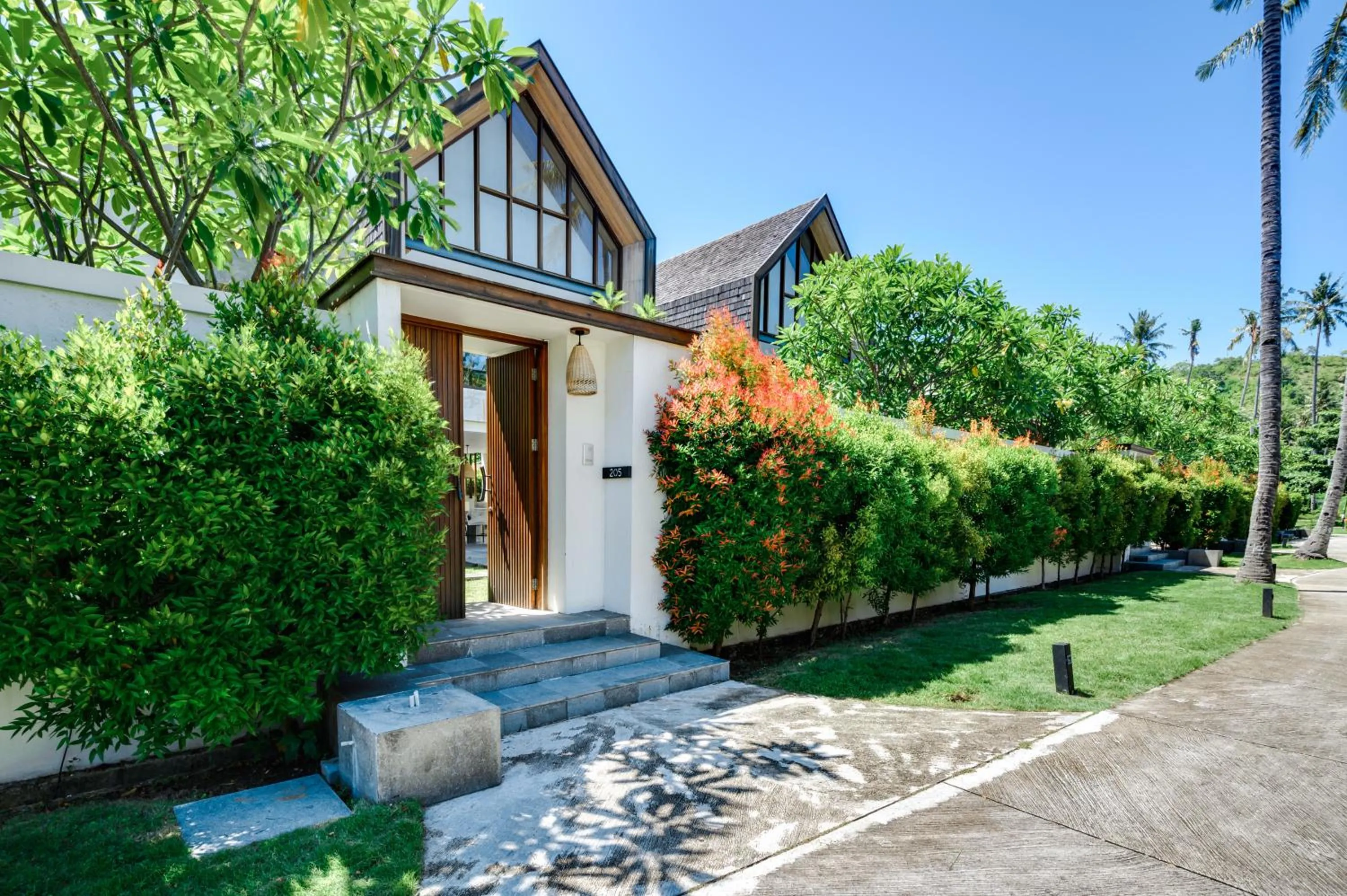 Garden in The Kayana Beach Lombok