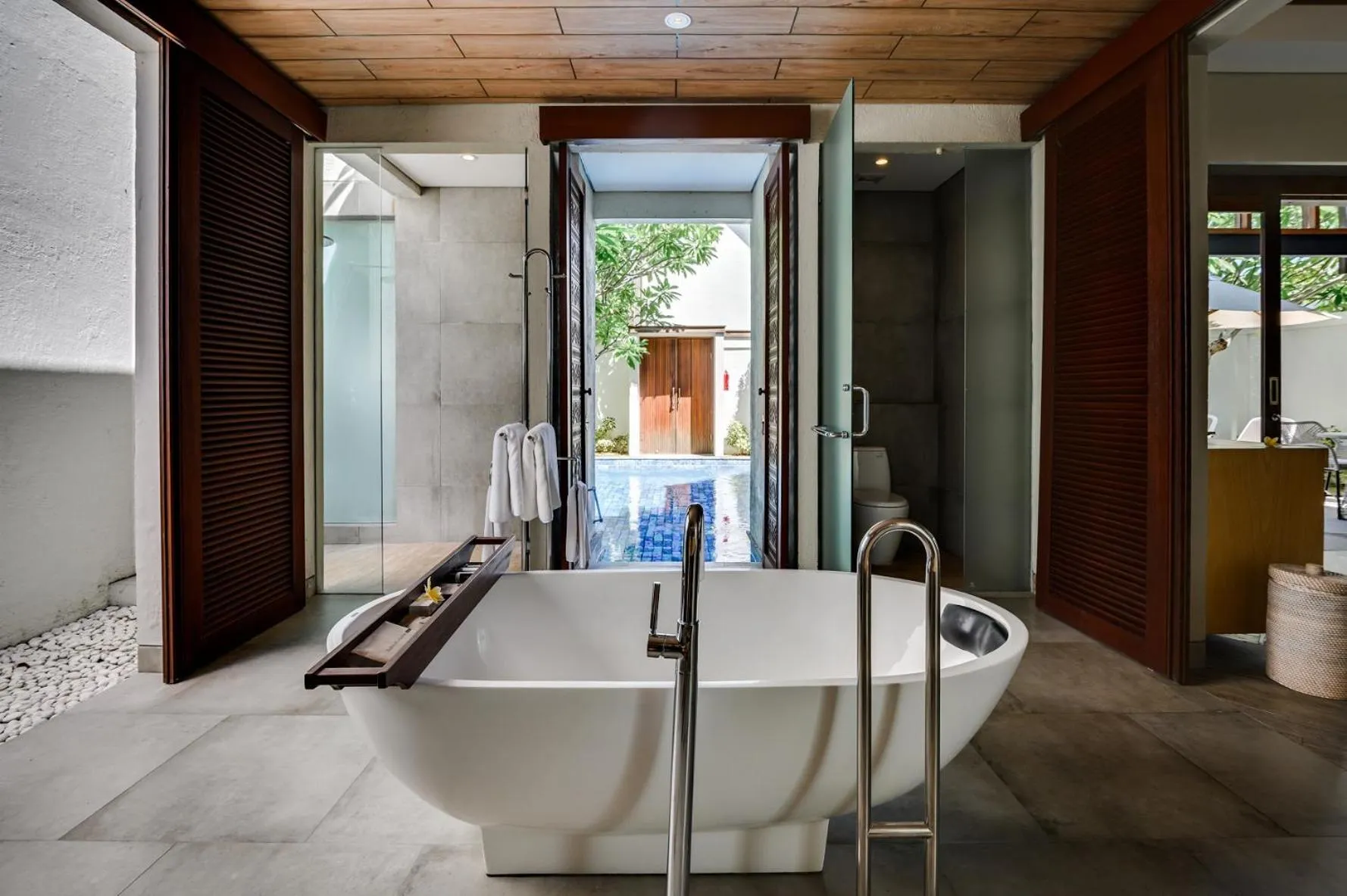 Bathroom in The Kayana Beach Lombok