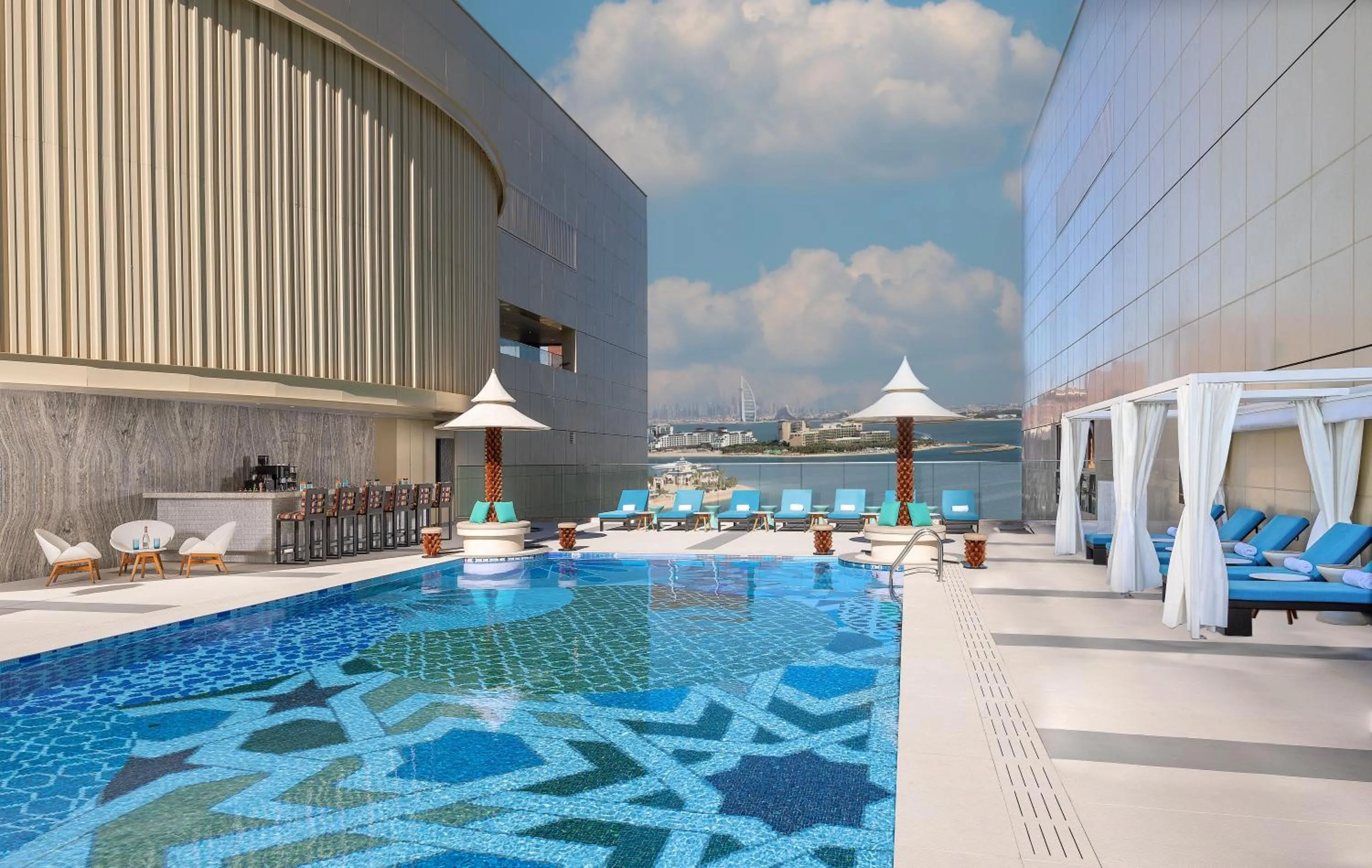Swimming pool in Andaz Dubai The Palm, By Hyatt