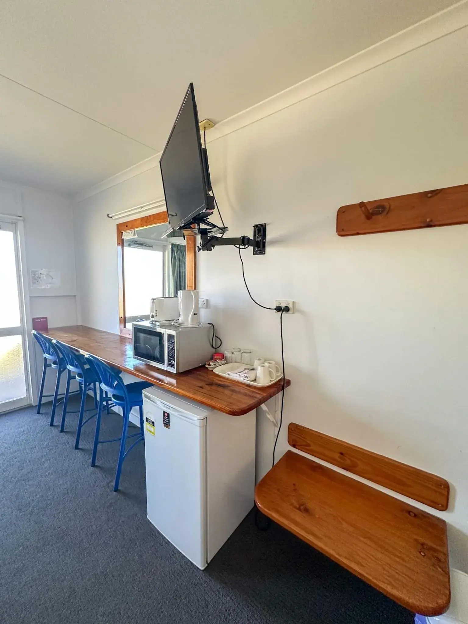 Superior Single Room with Sea View in Ocean View Motel Bowen Superior Single Room with Sea View in Ocean View Motel Bowen