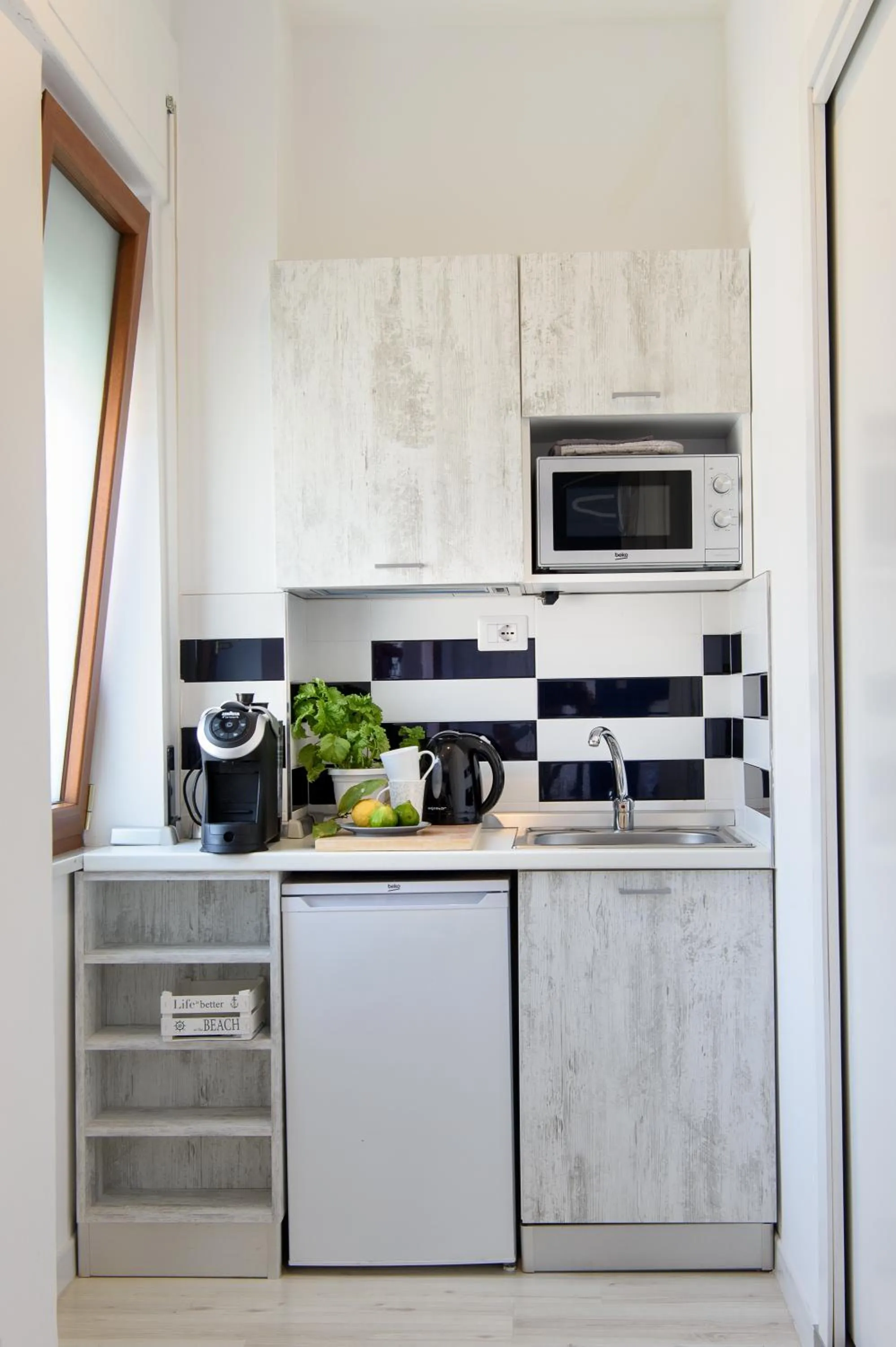 Coffee/tea facilities in Les Suites des Tout le Monde