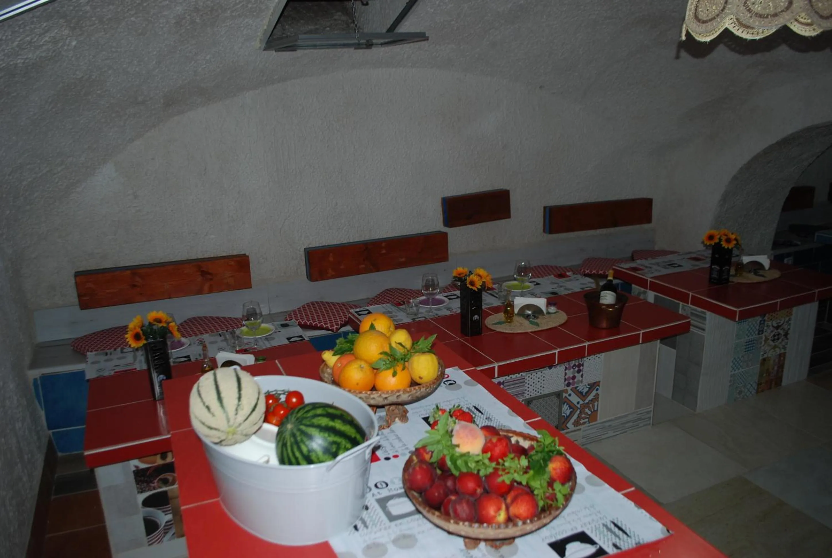 Restaurant/places to eat in B&B Cappotto civico 48