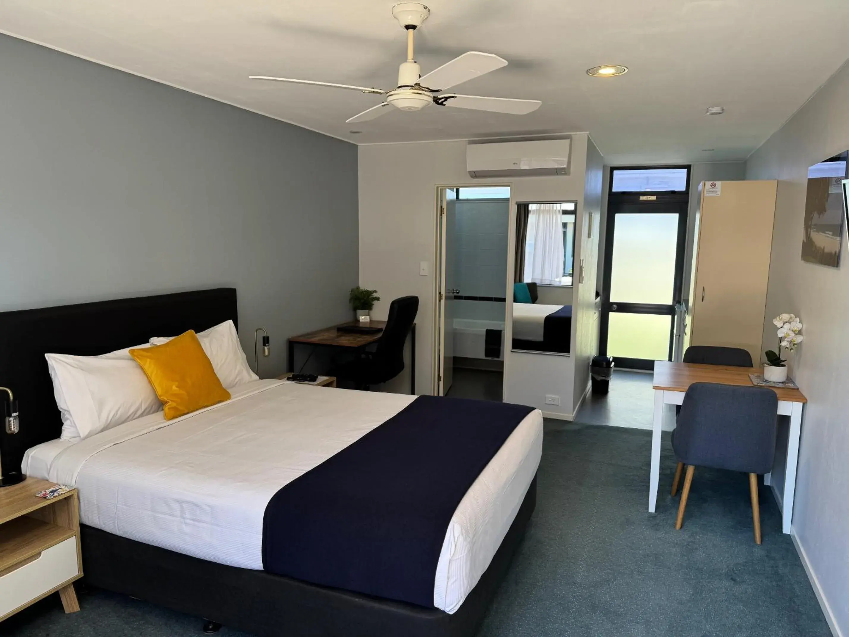 Executive Studio in Academy Motor Inn Executive Studio in Academy Motor Inn