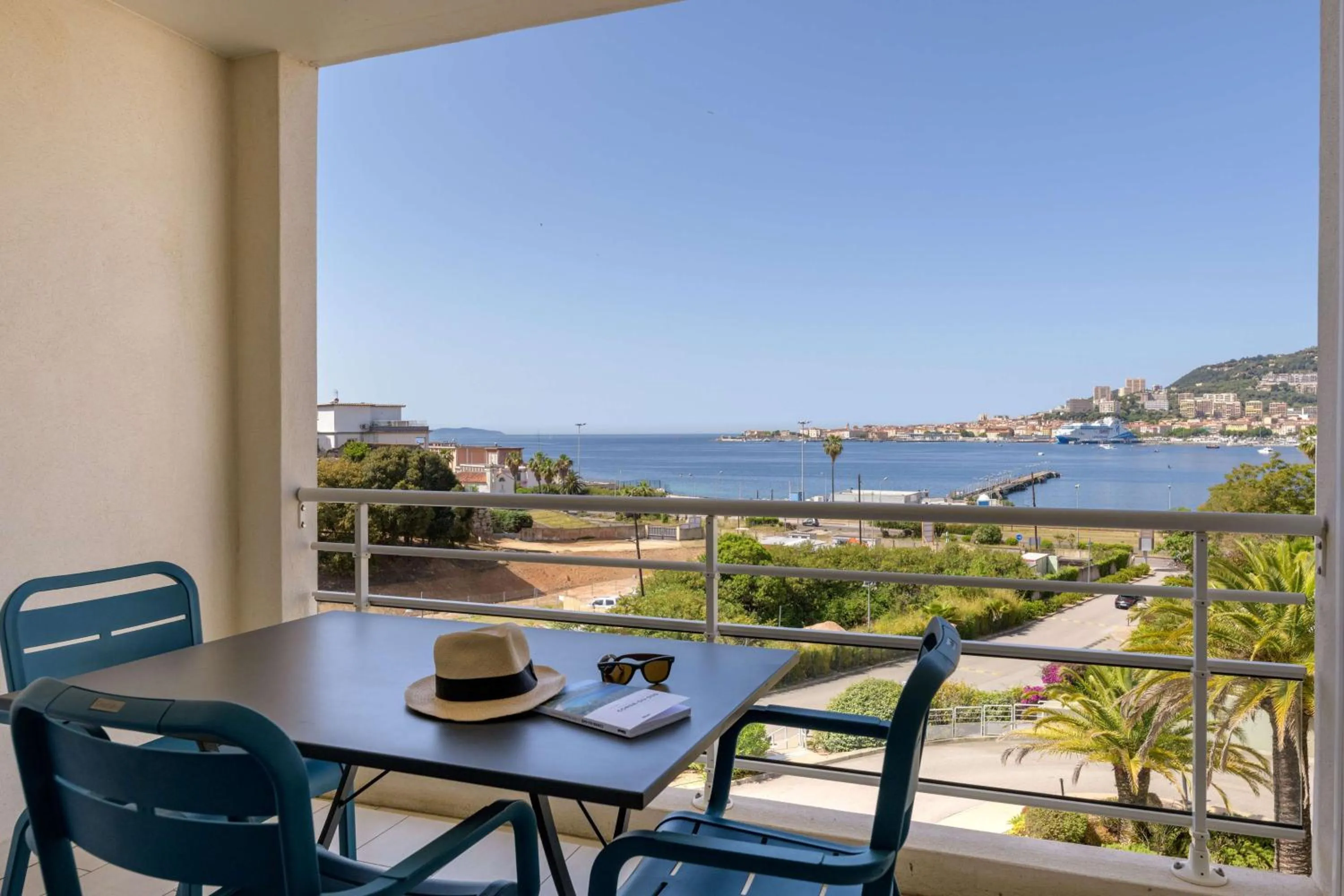 Photo of the whole room in Best Western Plus Ajaccio Amirauté