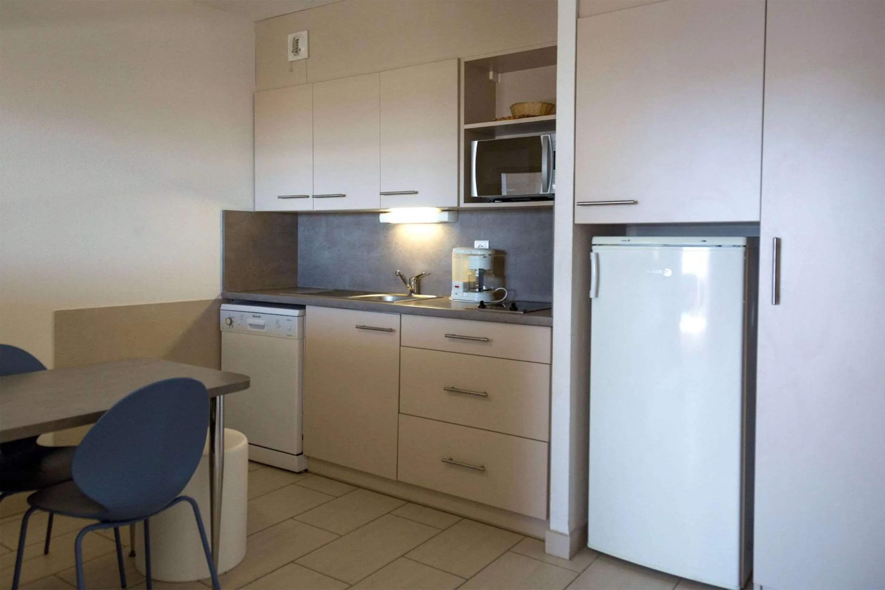 Photo of the whole room in Best Western Plus Ajaccio Amirauté