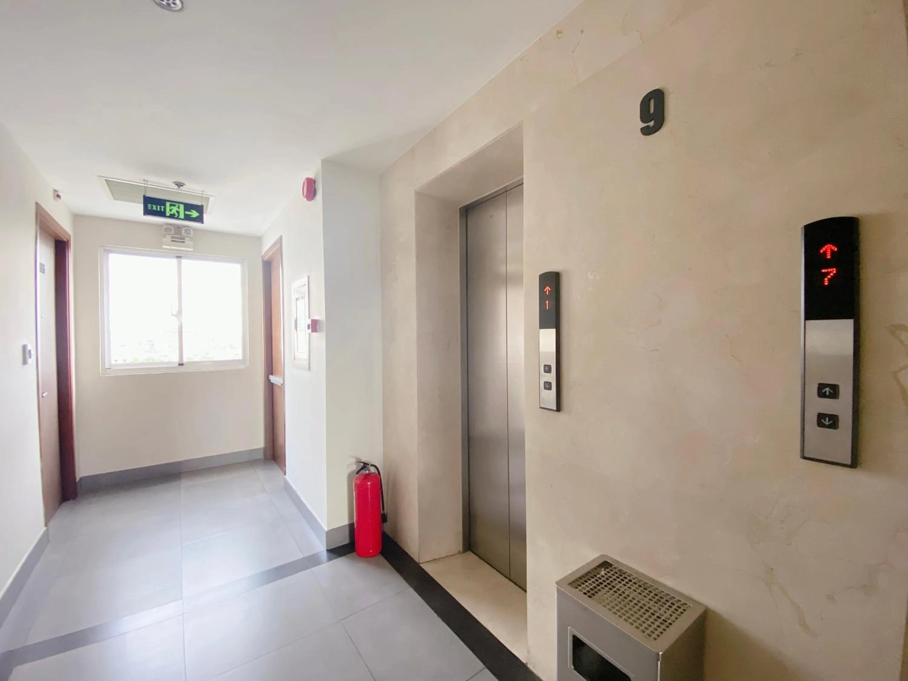 Area and facilities in The Luxe Hotel