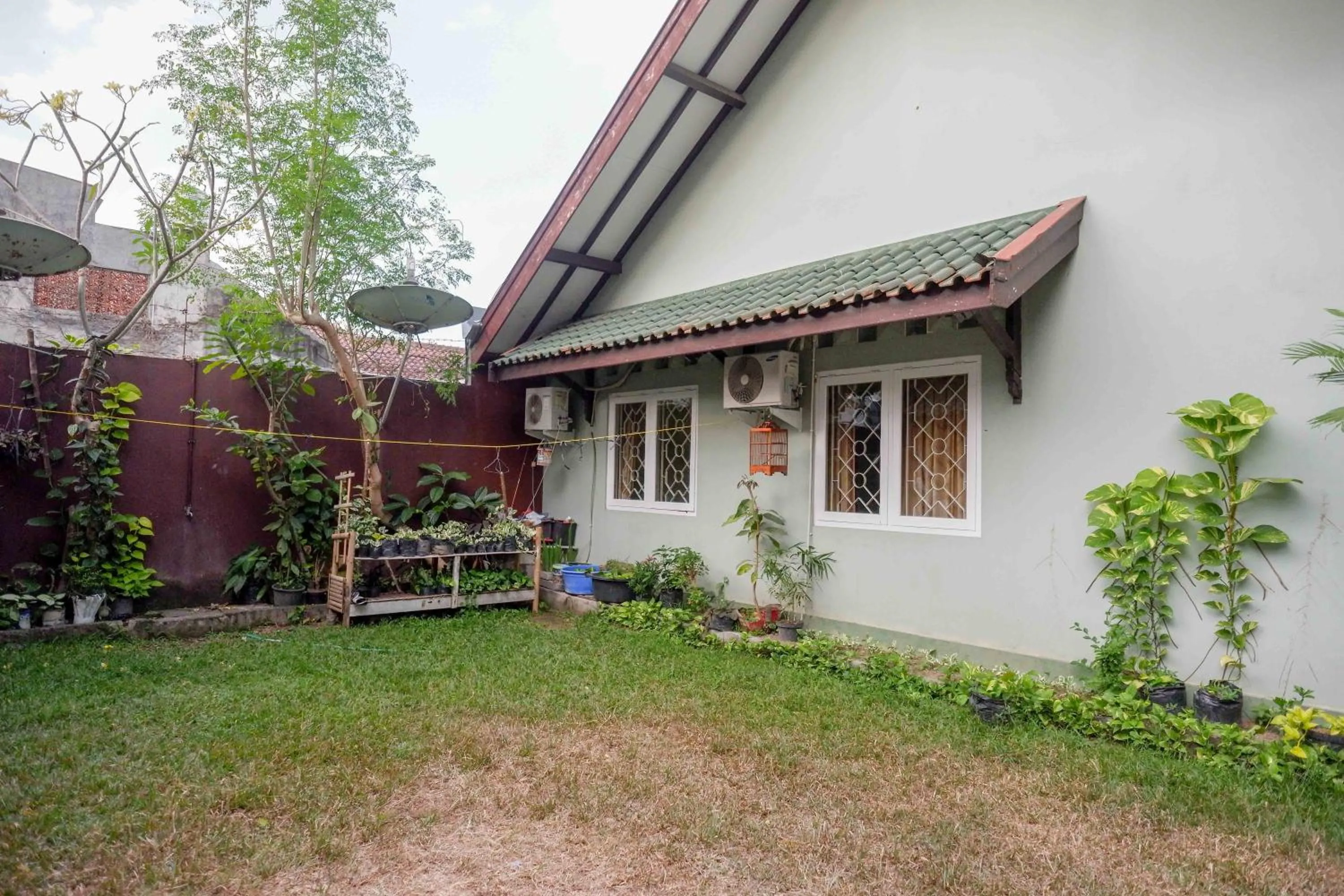 RedDoorz near Institut Pertanian Yogyakarta