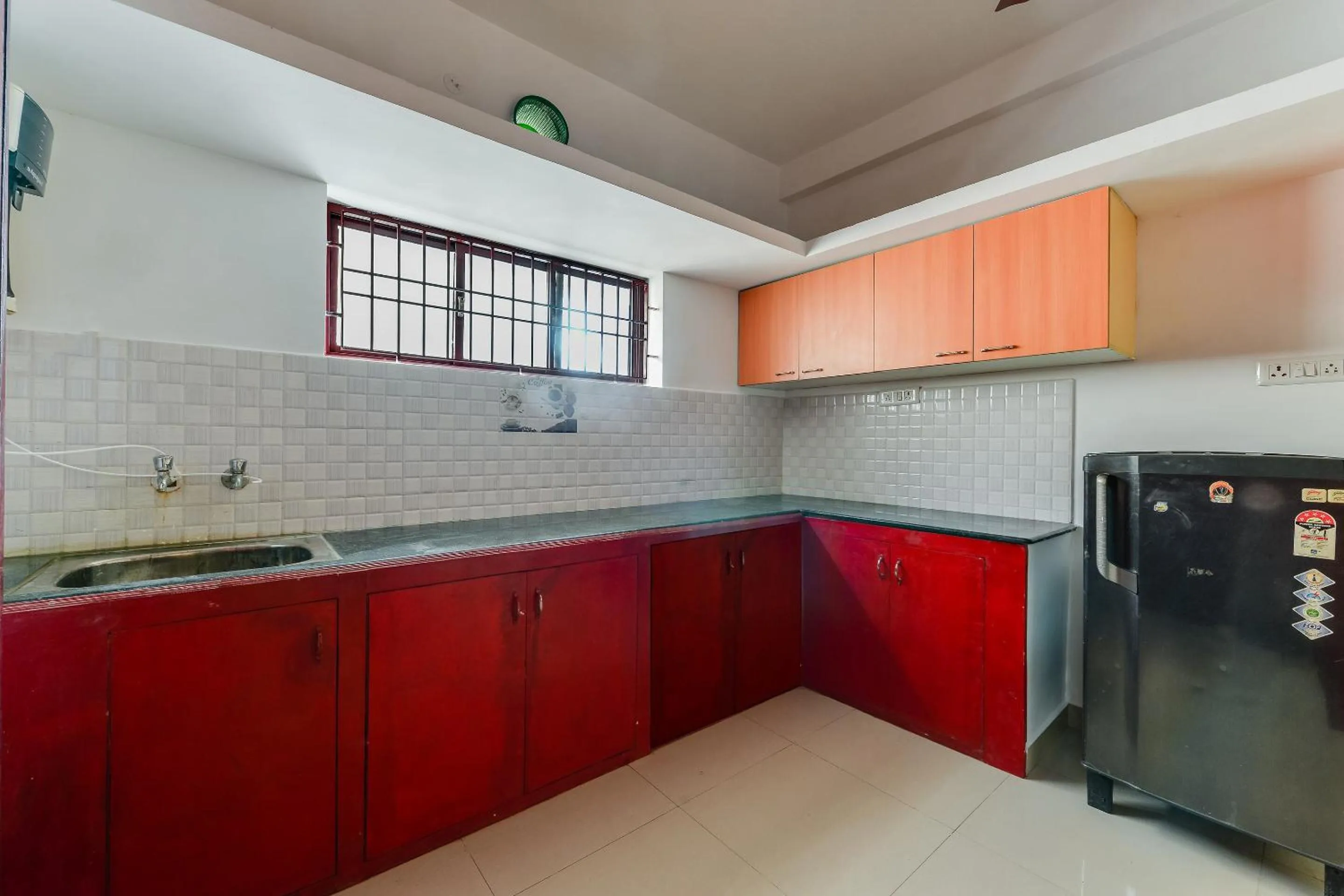 Kitchen or kitchenette in Hotel O JJ Residency