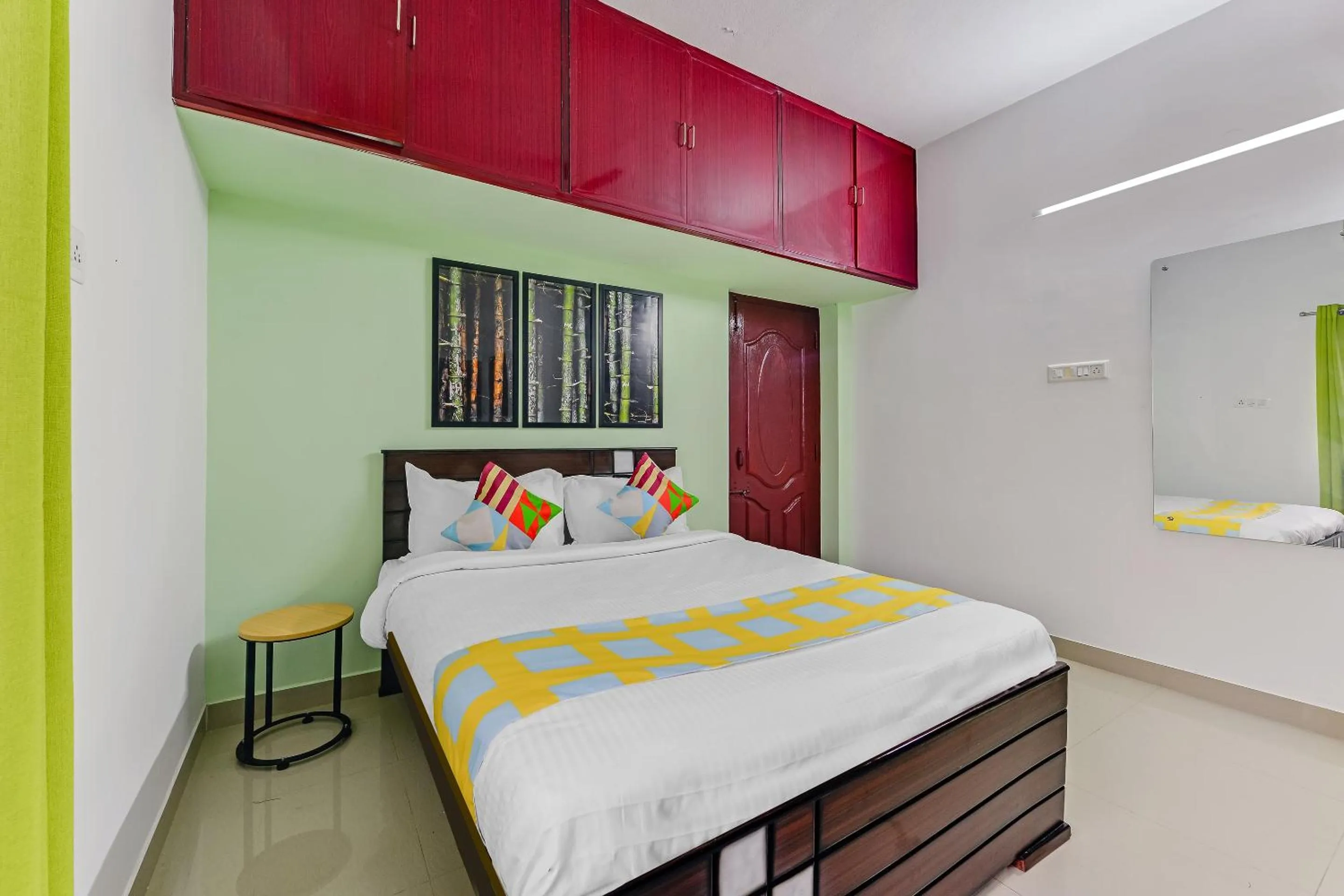 Bedroom, Bed in Hotel O JJ Residency