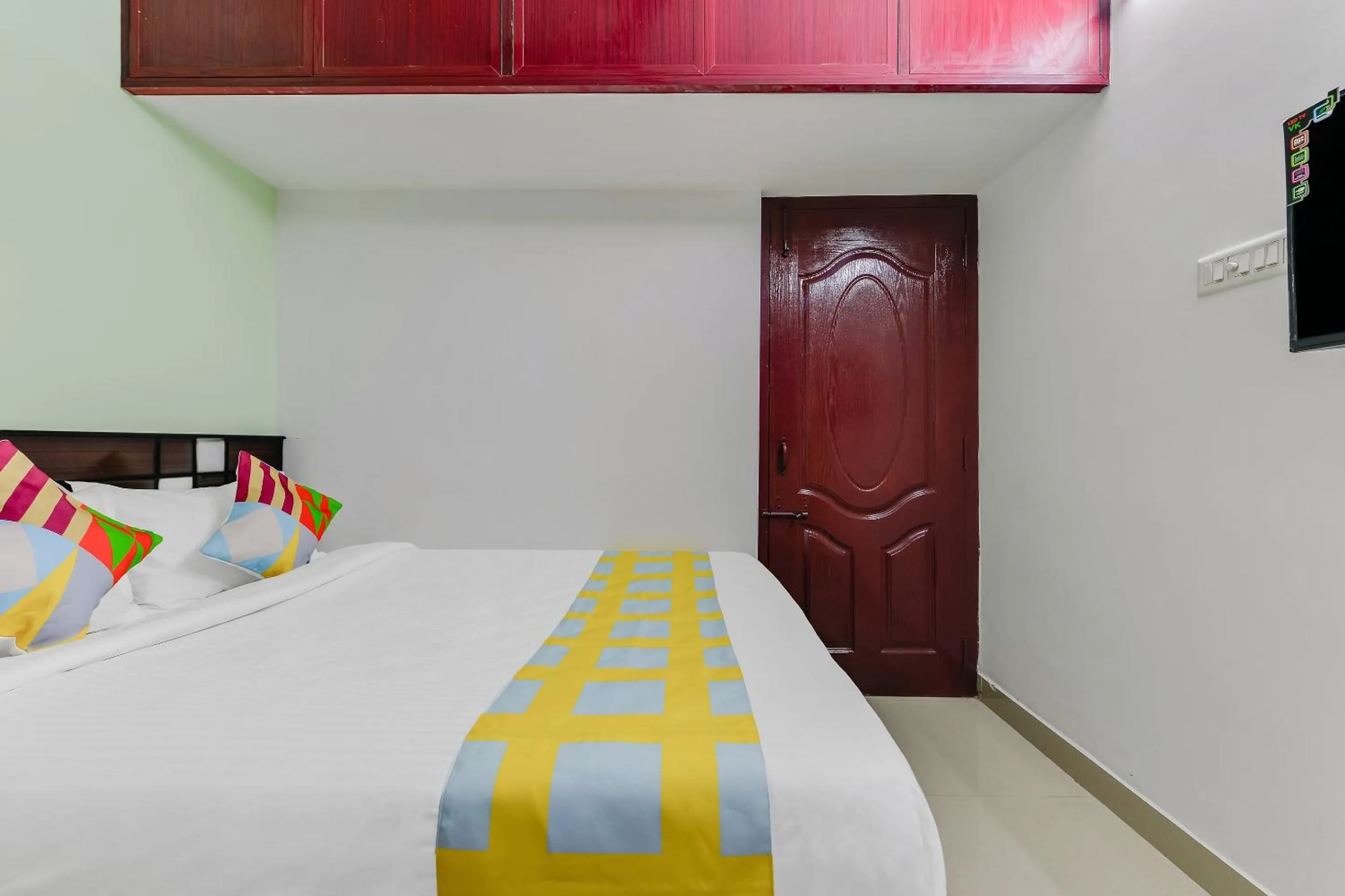 Bedroom, Bed in Hotel O JJ Residency