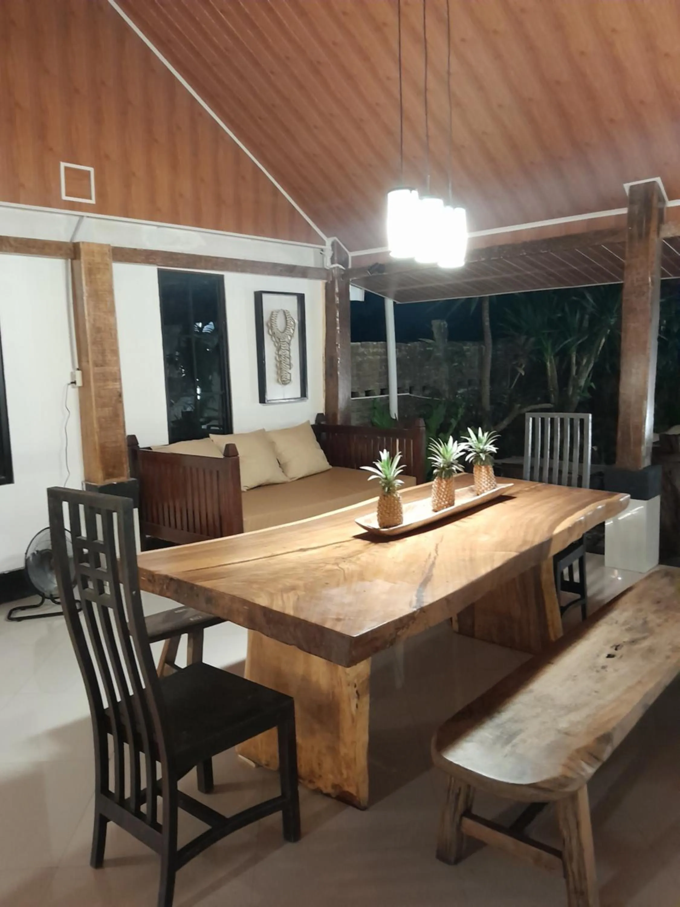 Dining area in Villa Padi Pakem