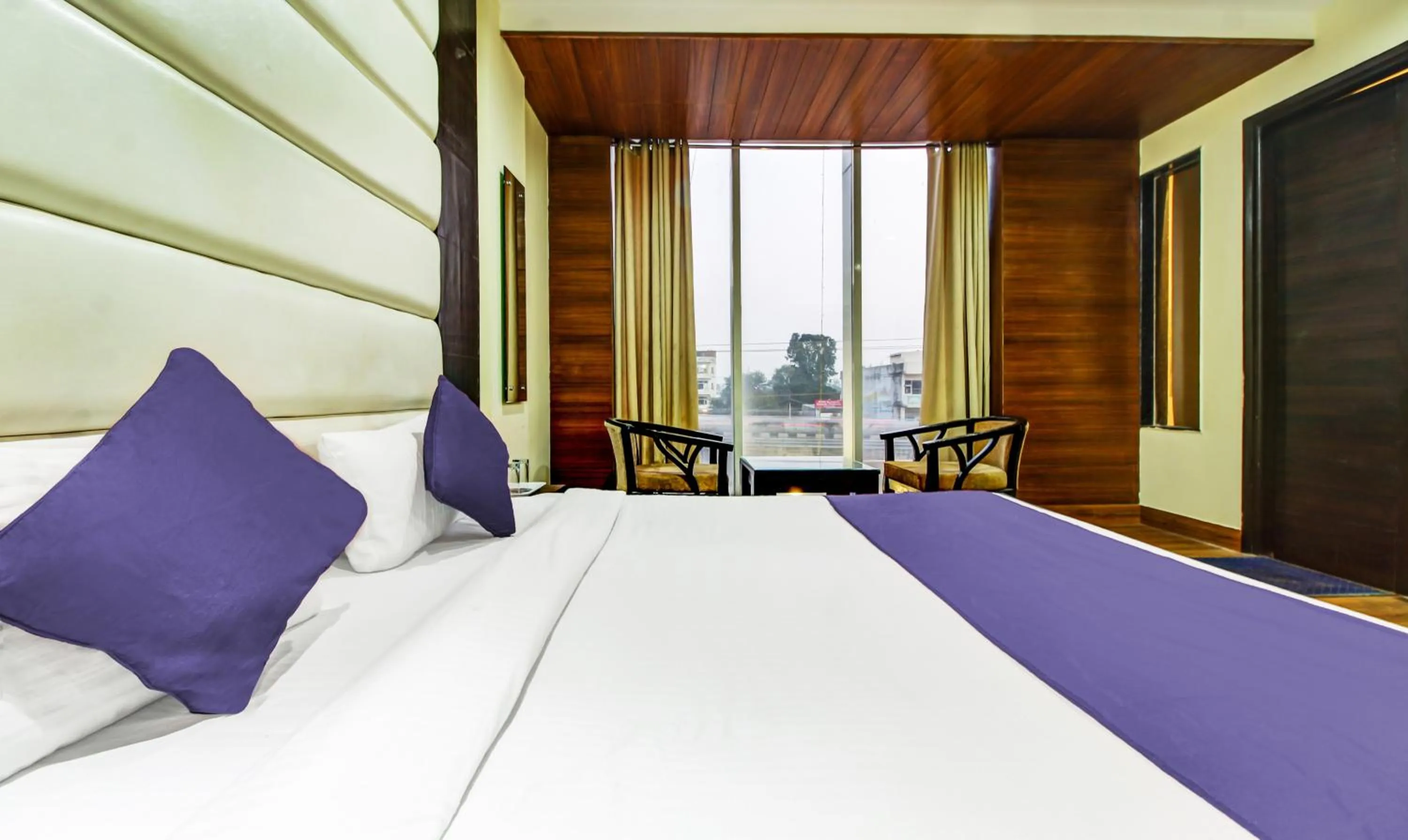 Bed in hotel the Diamond