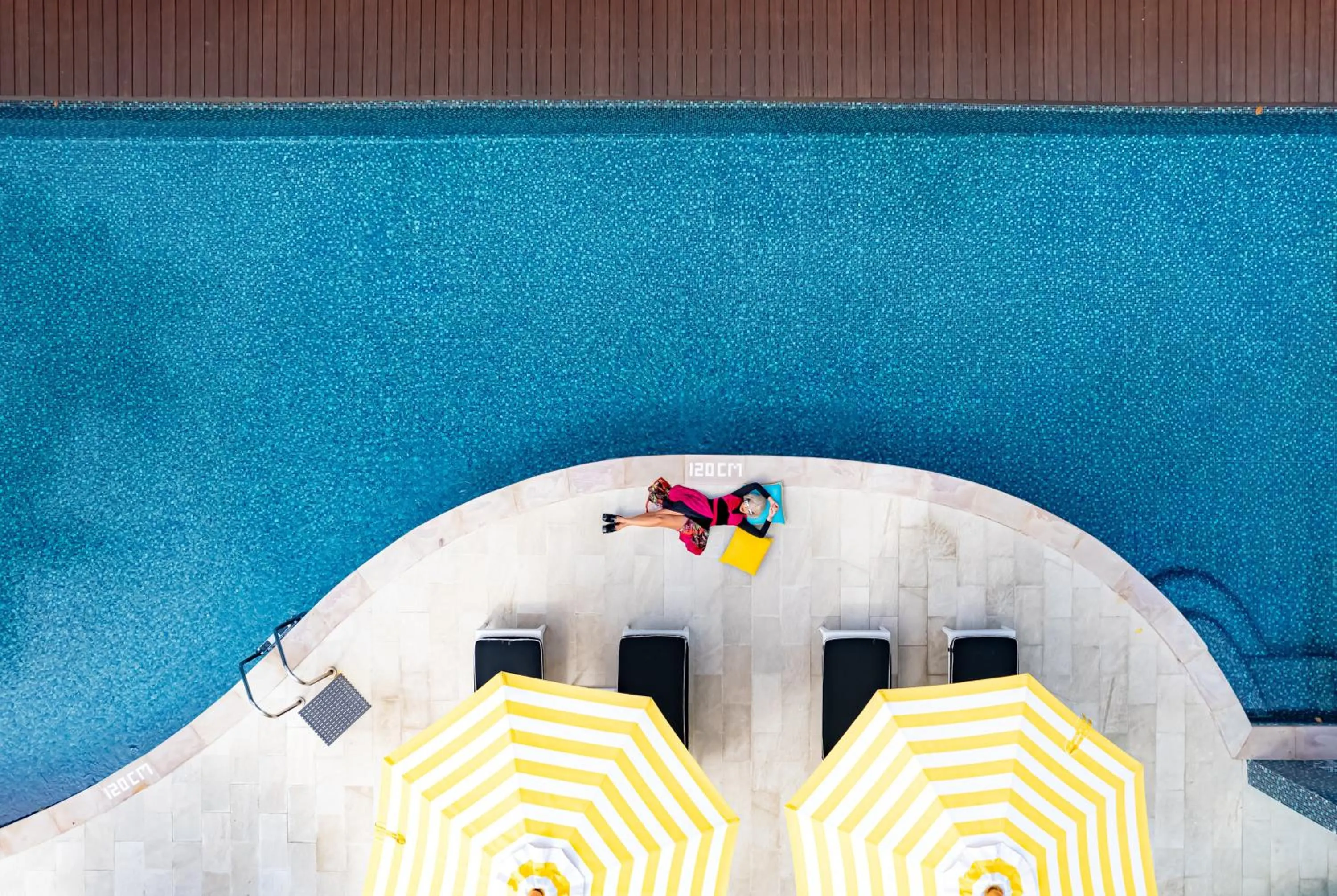 Swimming pool in Wave Hotel Pattaya