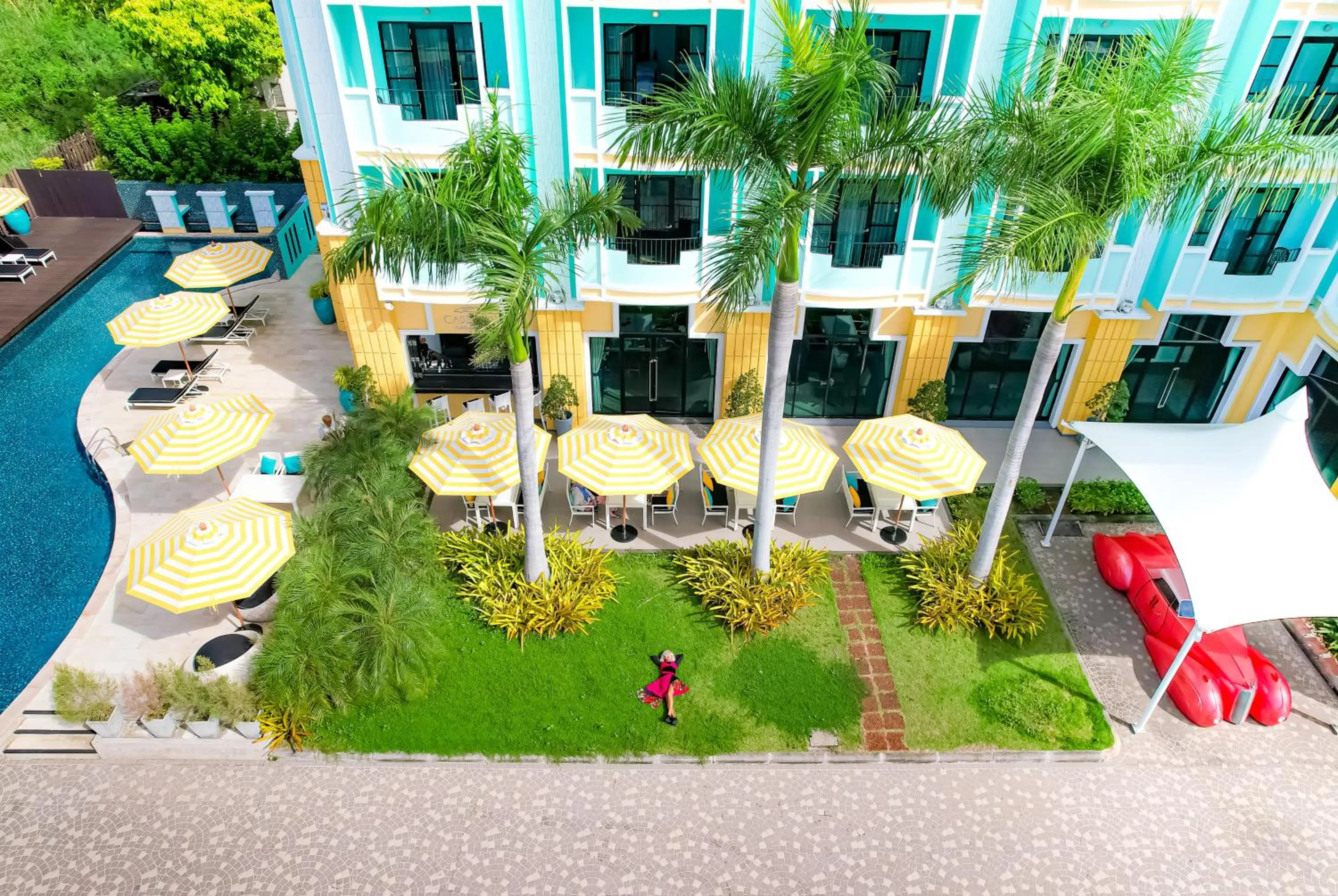 Property building in Wave Hotel Pattaya