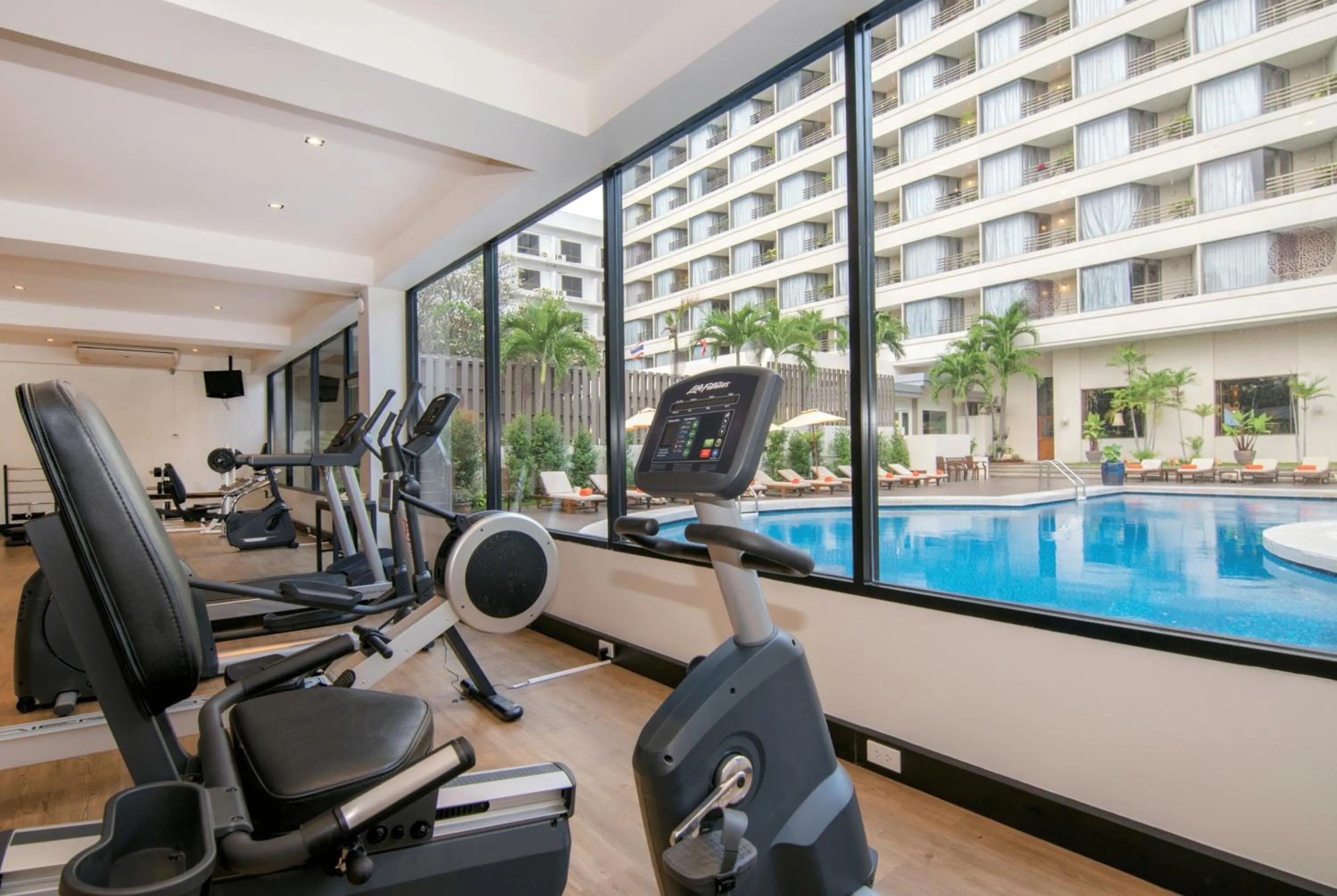 Fitness centre/facilities in Wave Hotel Pattaya