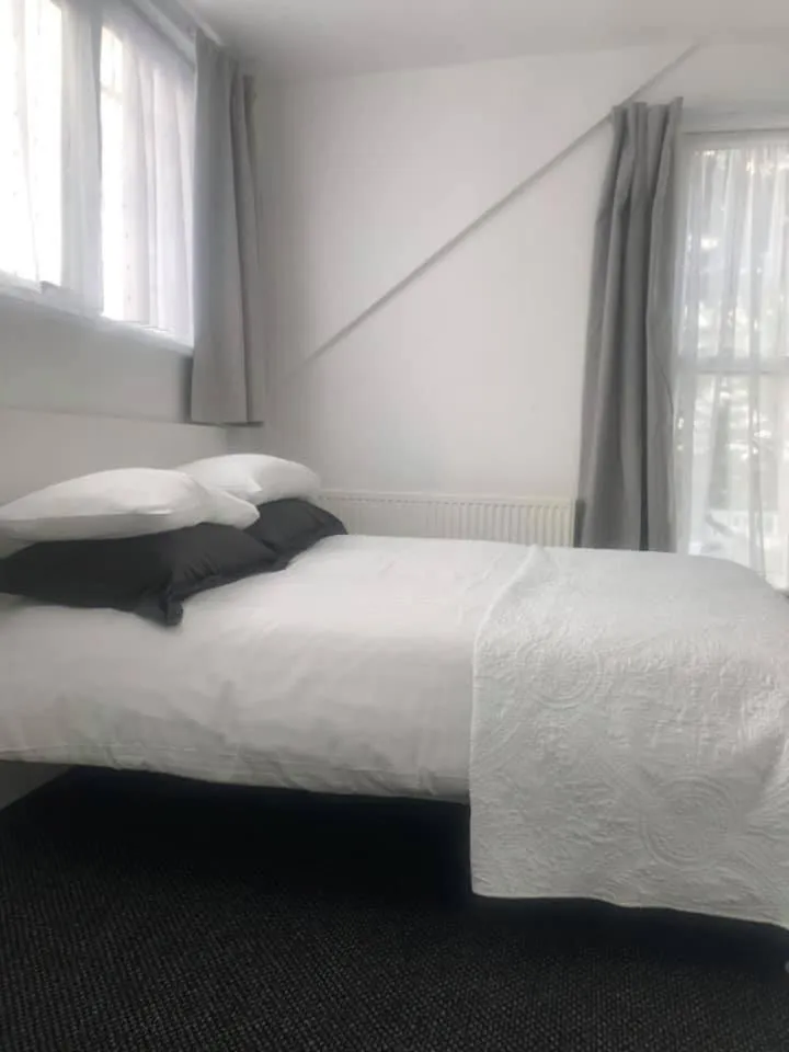 Bed in Alderberry Lodge