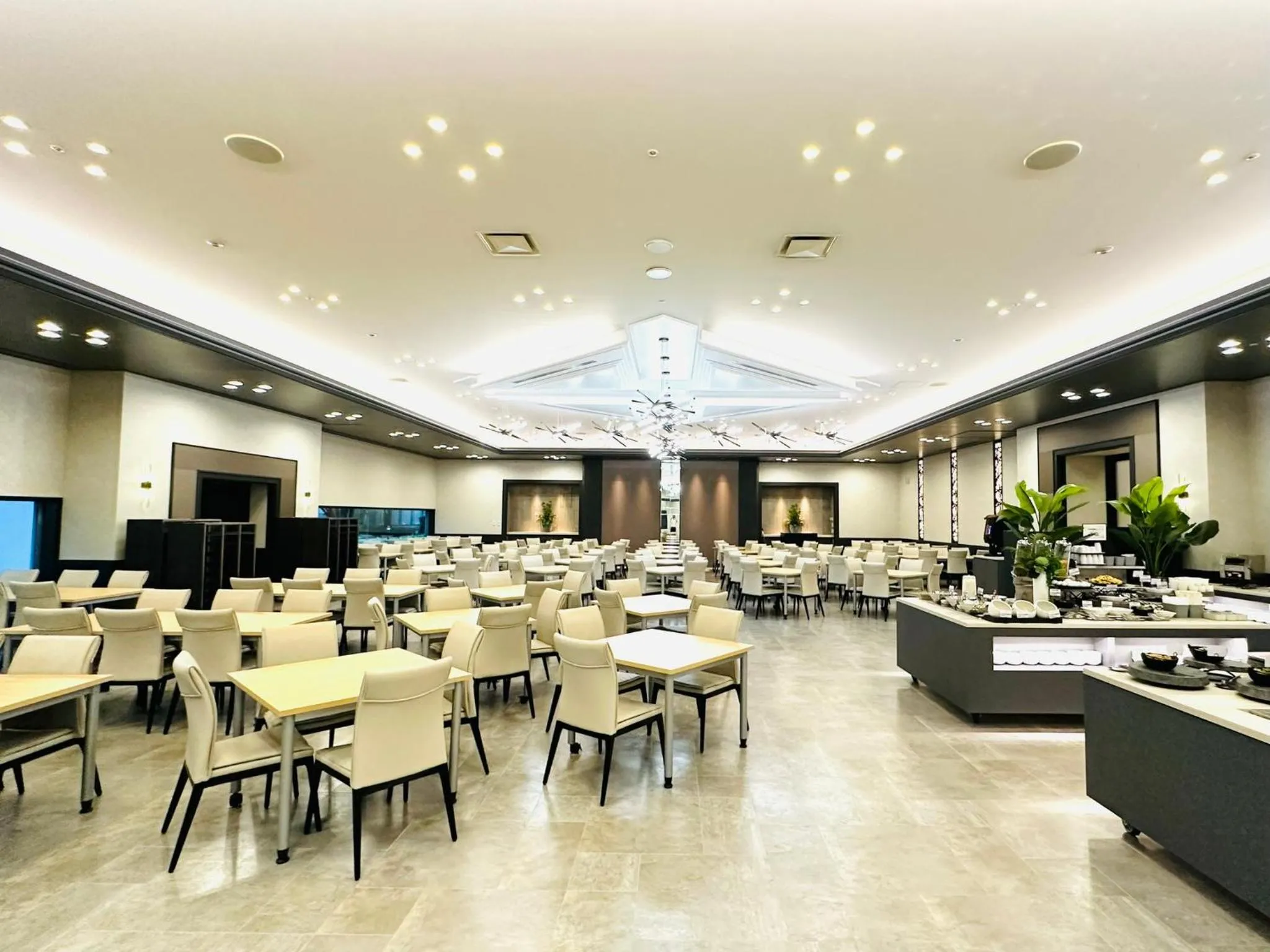 Restaurant/places to eat in HOTEL FUKURACIA OSAKA-BAY