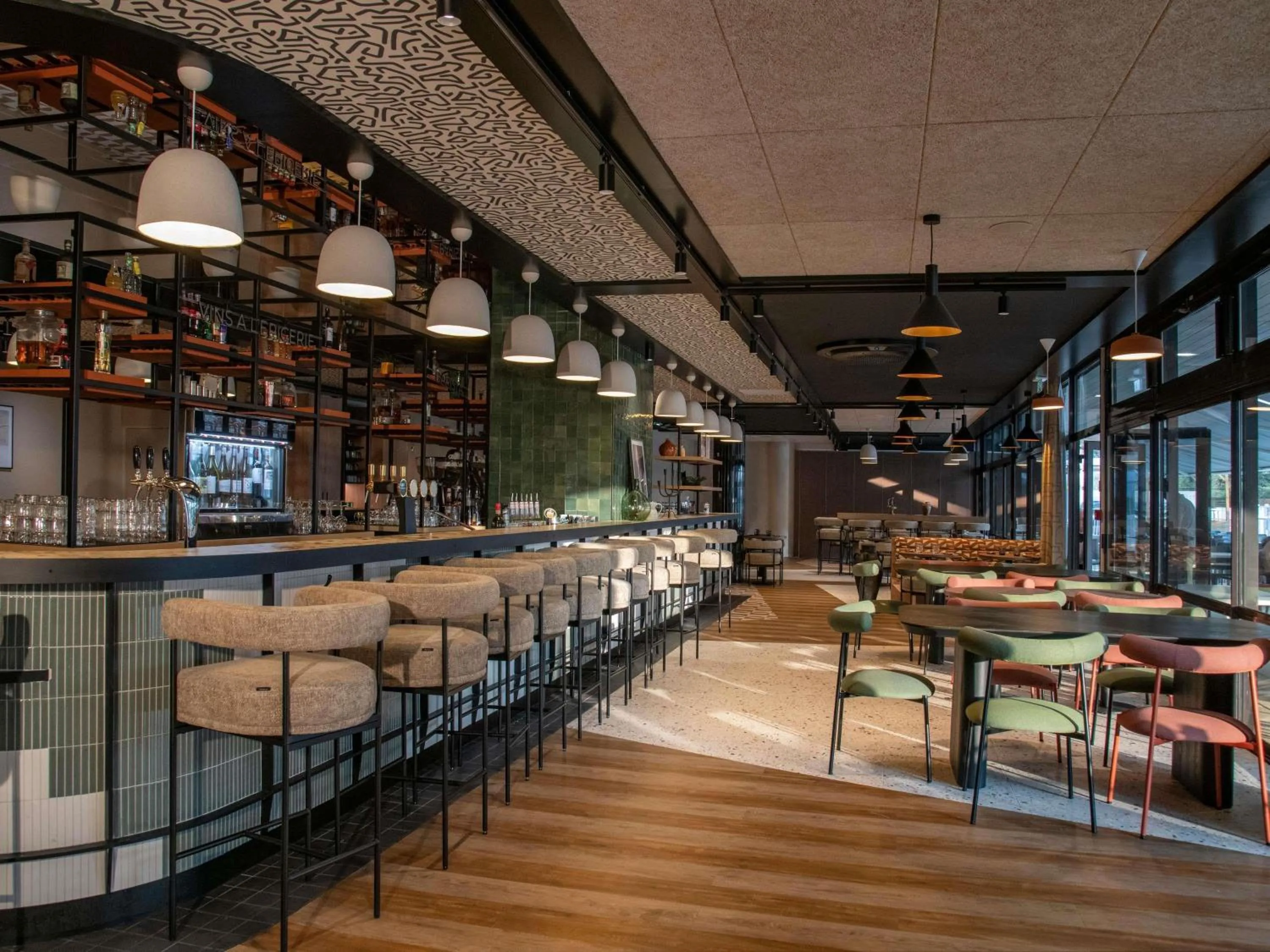 Restaurant/places to eat in Mercure Toulouse Aéroport Golf de Seilh