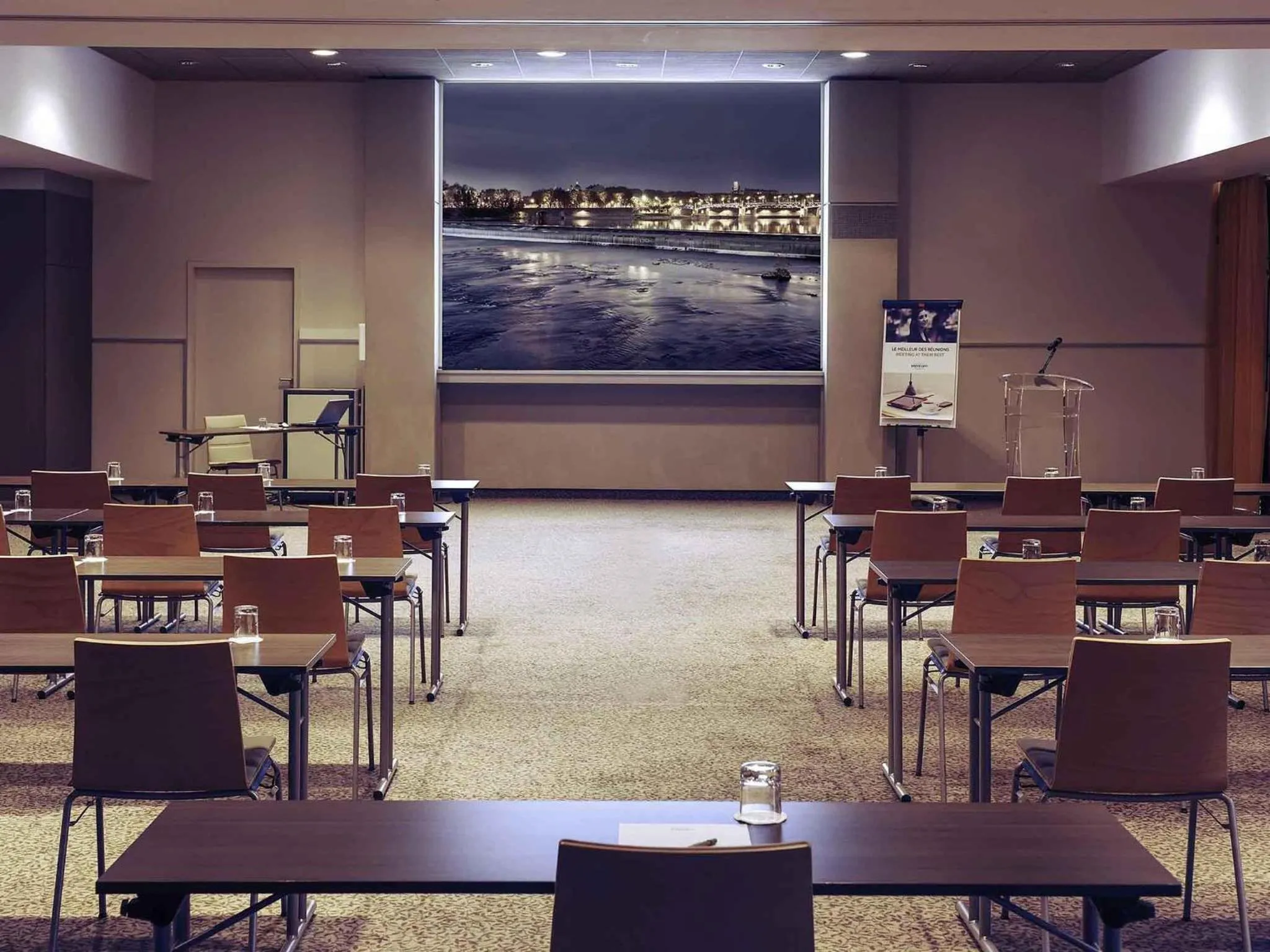 Meeting/conference room in Mercure Toulouse Aéroport Golf de Seilh