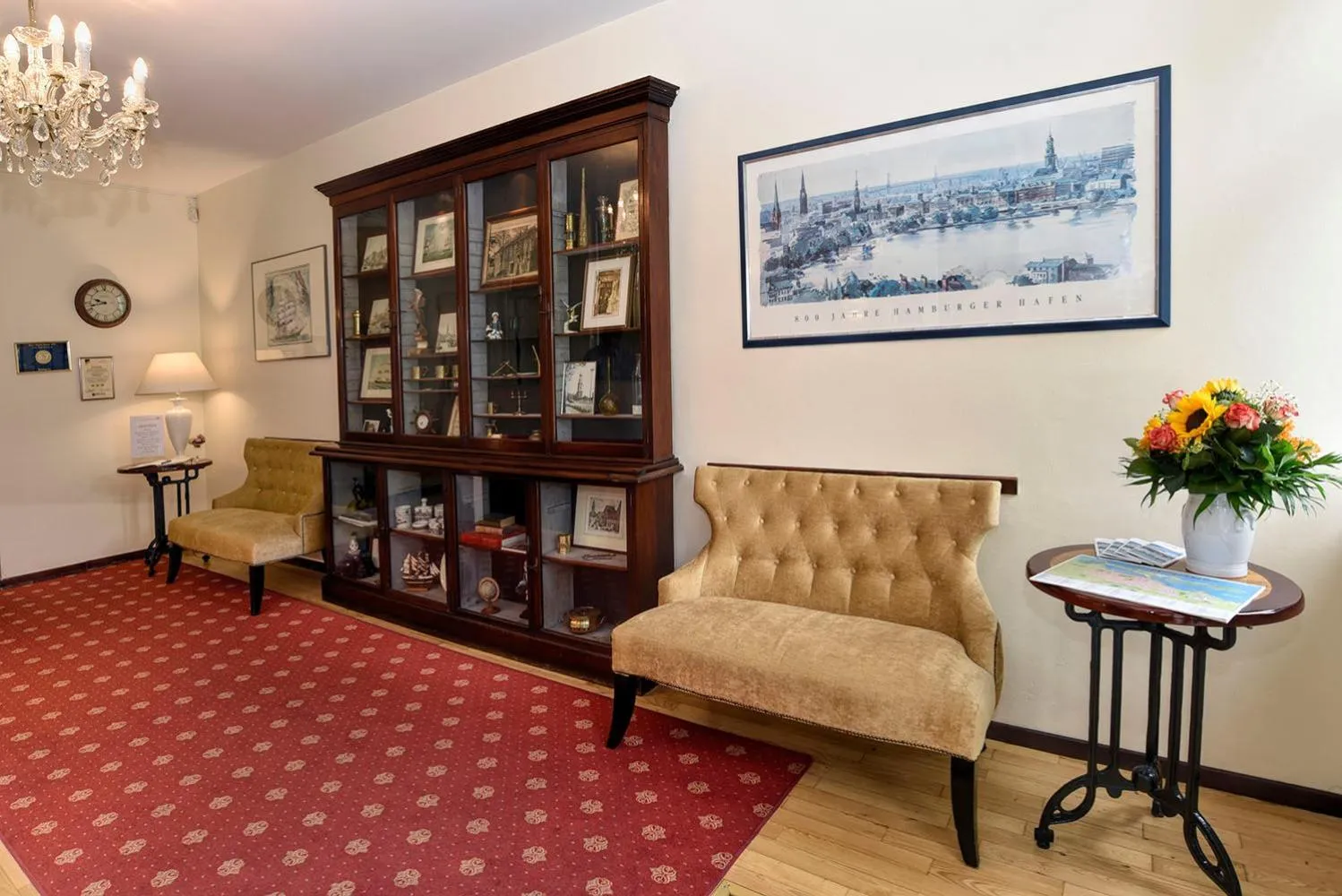 Lobby or reception in Hotel Stadt Hamburg